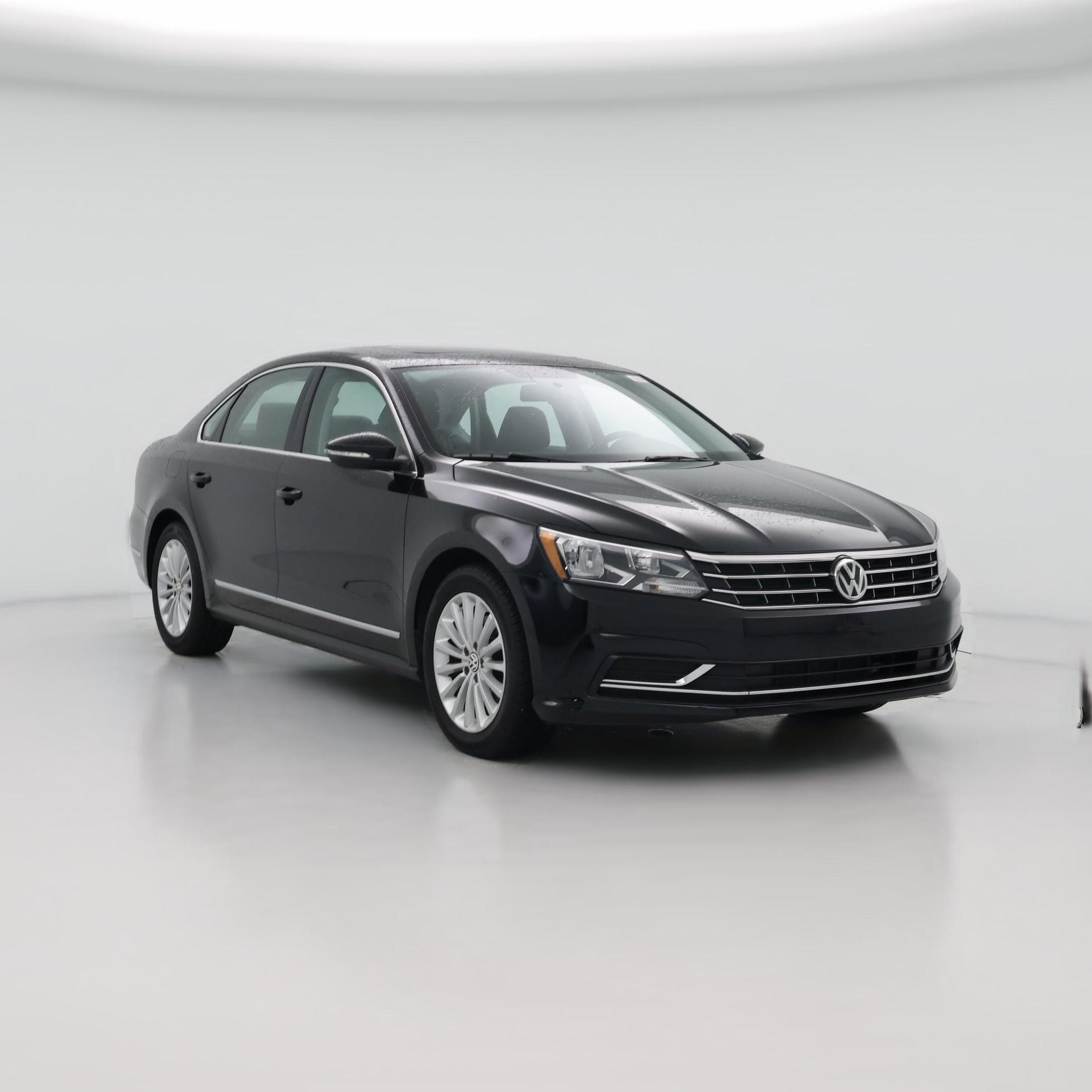 Thumbnail: 2017 Volkswagen Passat - 1