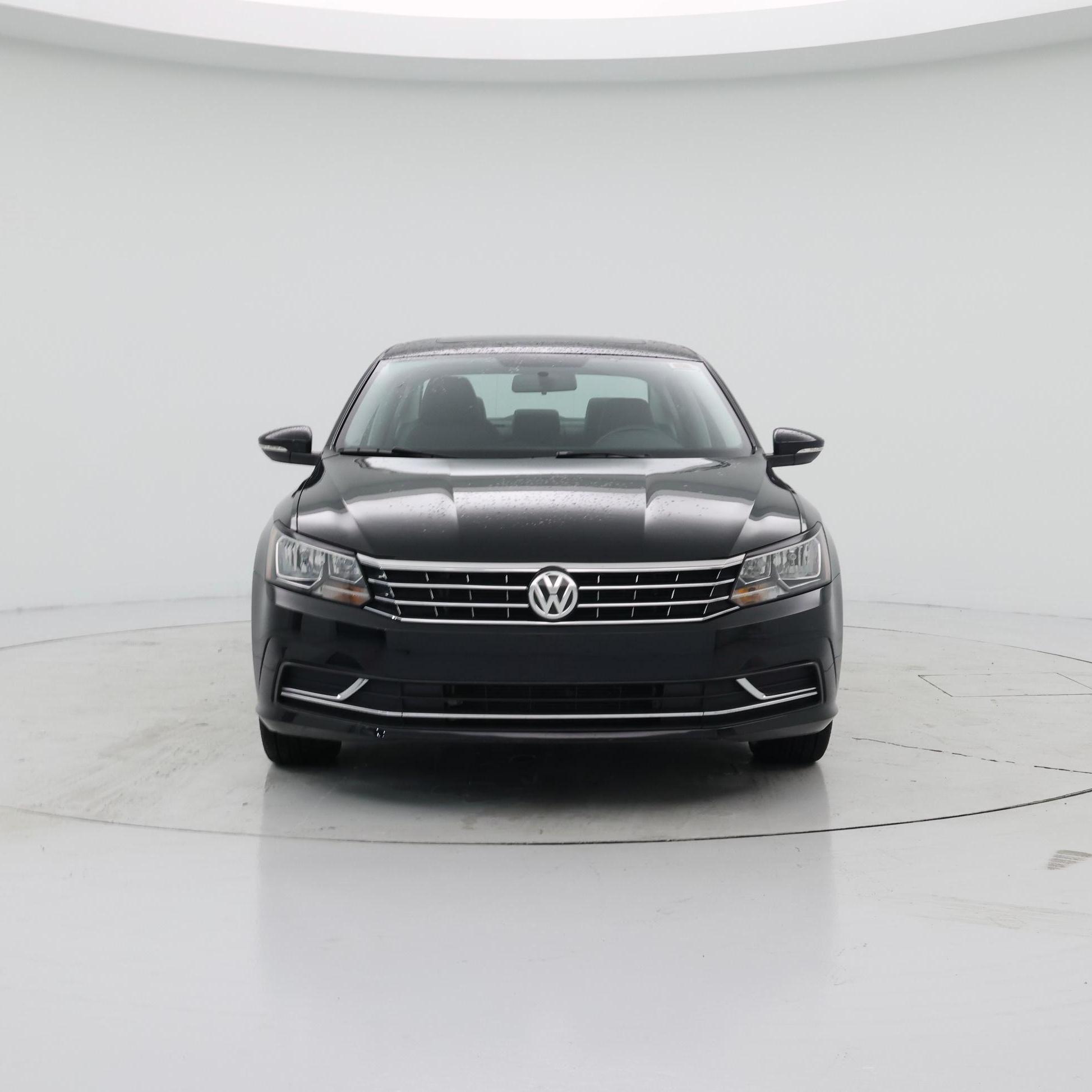 Thumbnail: 2017 Volkswagen Passat - 5