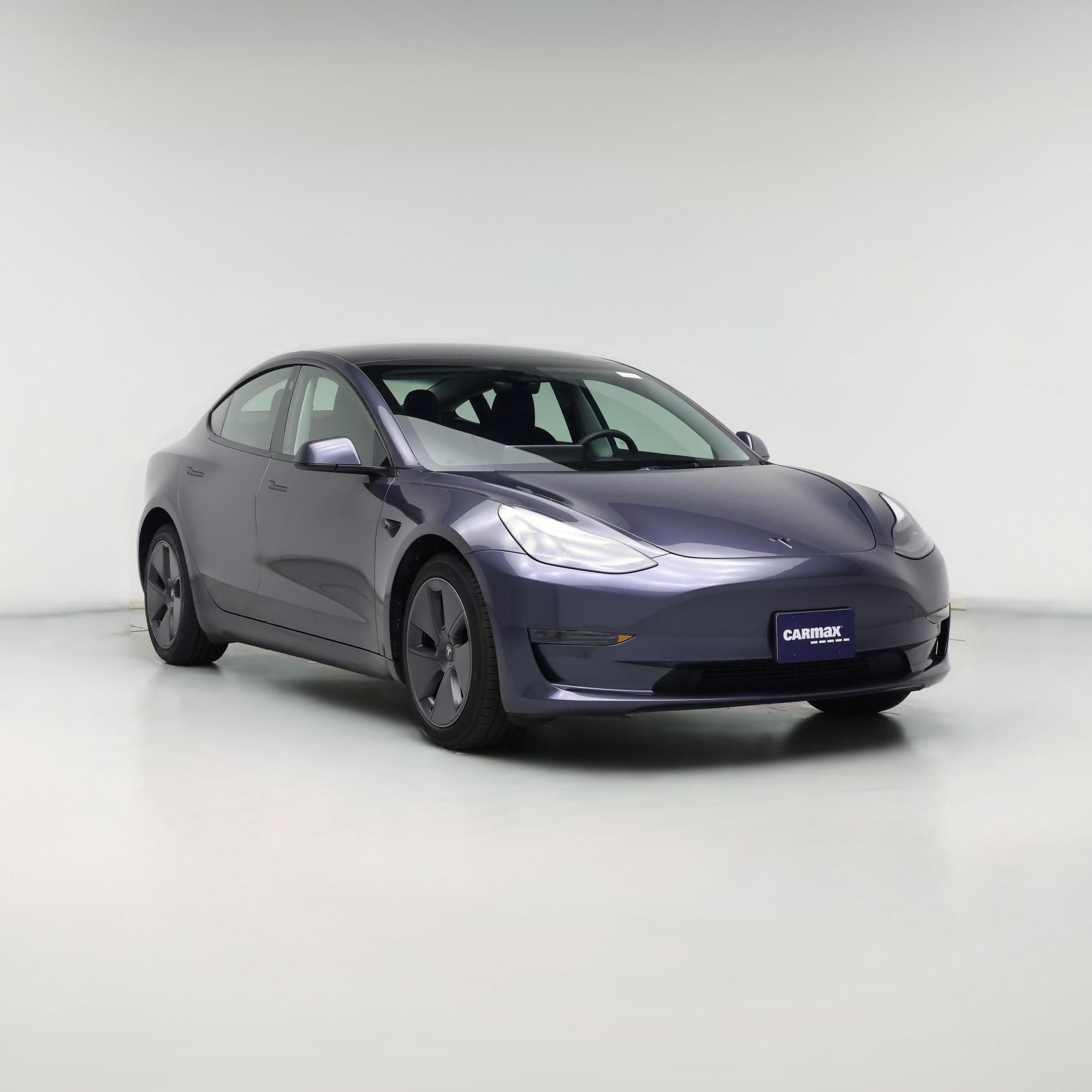Thumbnail: 2023 Tesla Model 3 - 1