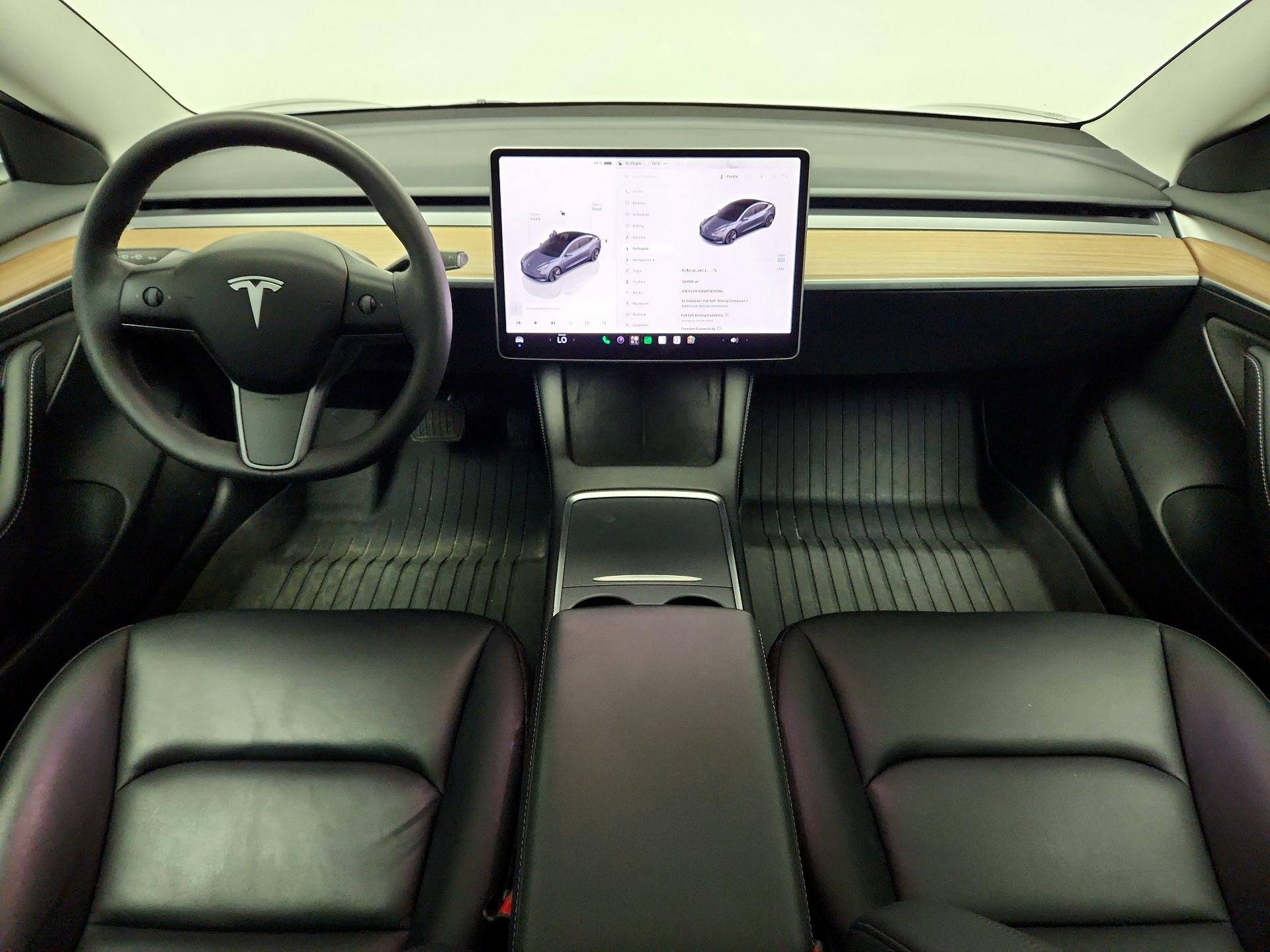 Thumbnail: 2023 Tesla Model 3 - 9