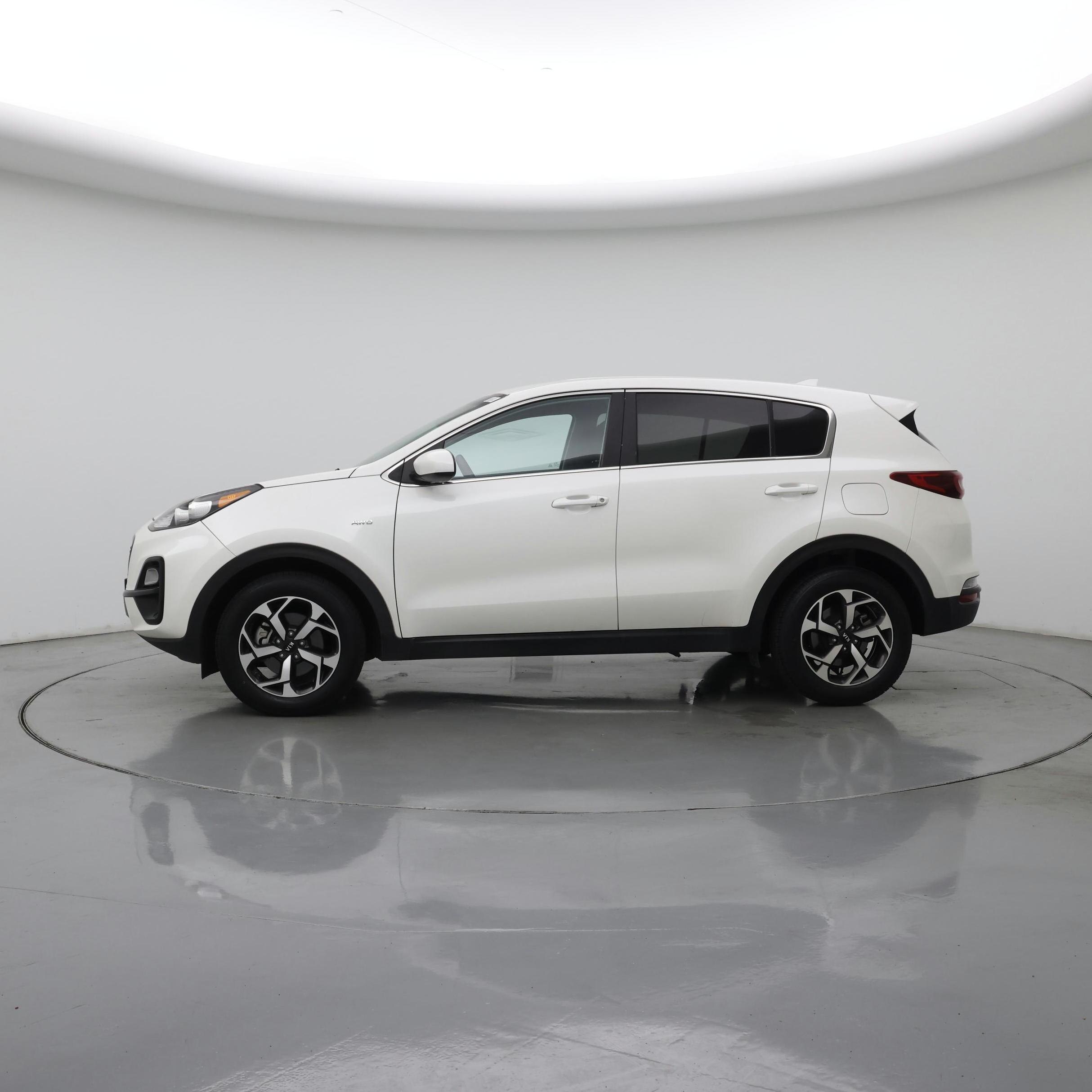 Thumbnail: 2022 Kia Sportage - 3