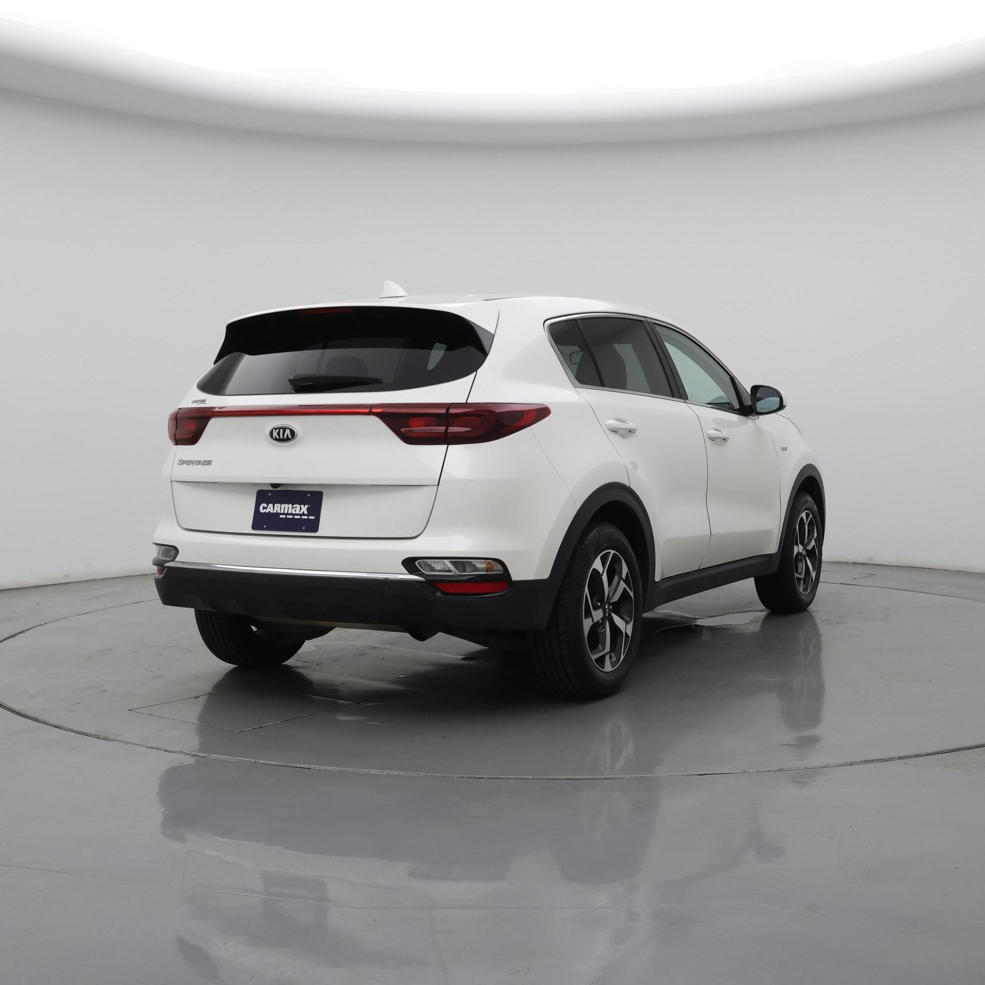 Thumbnail: 2022 Kia Sportage - 8