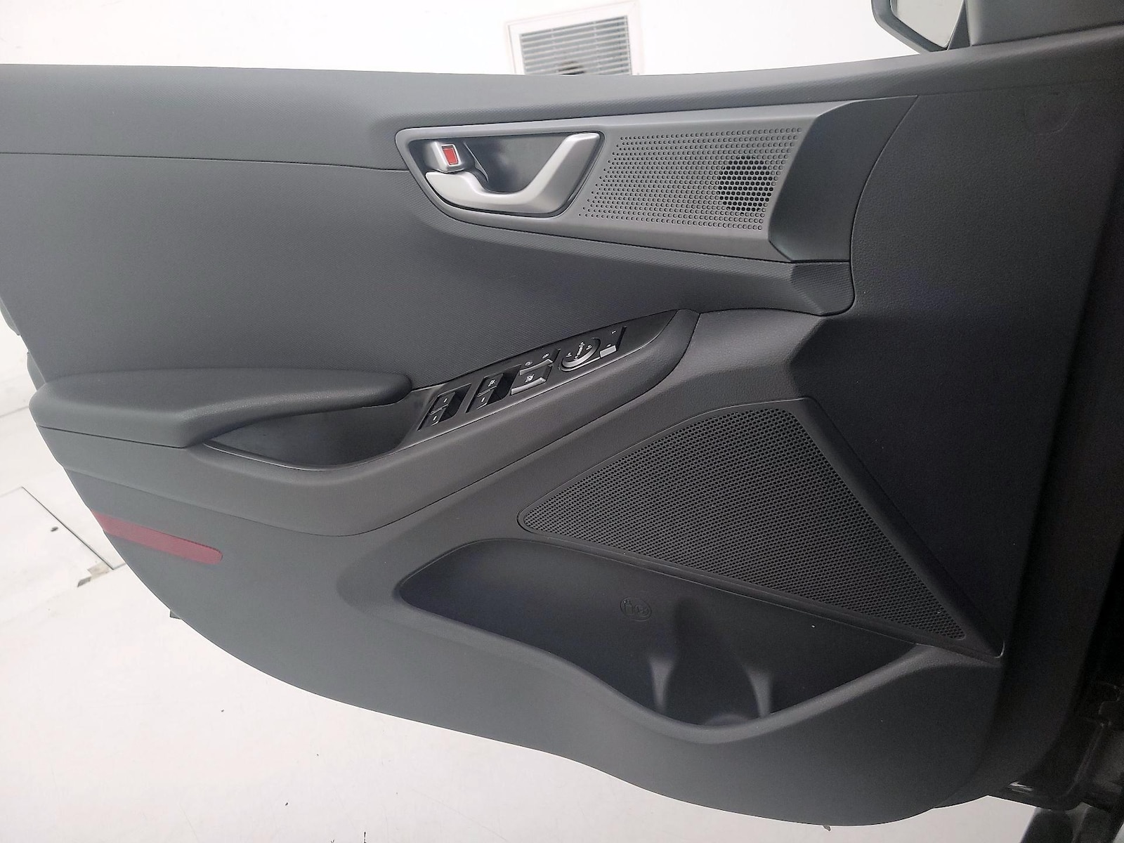 2020 Hyundai IONIQ Blue - Photo 13