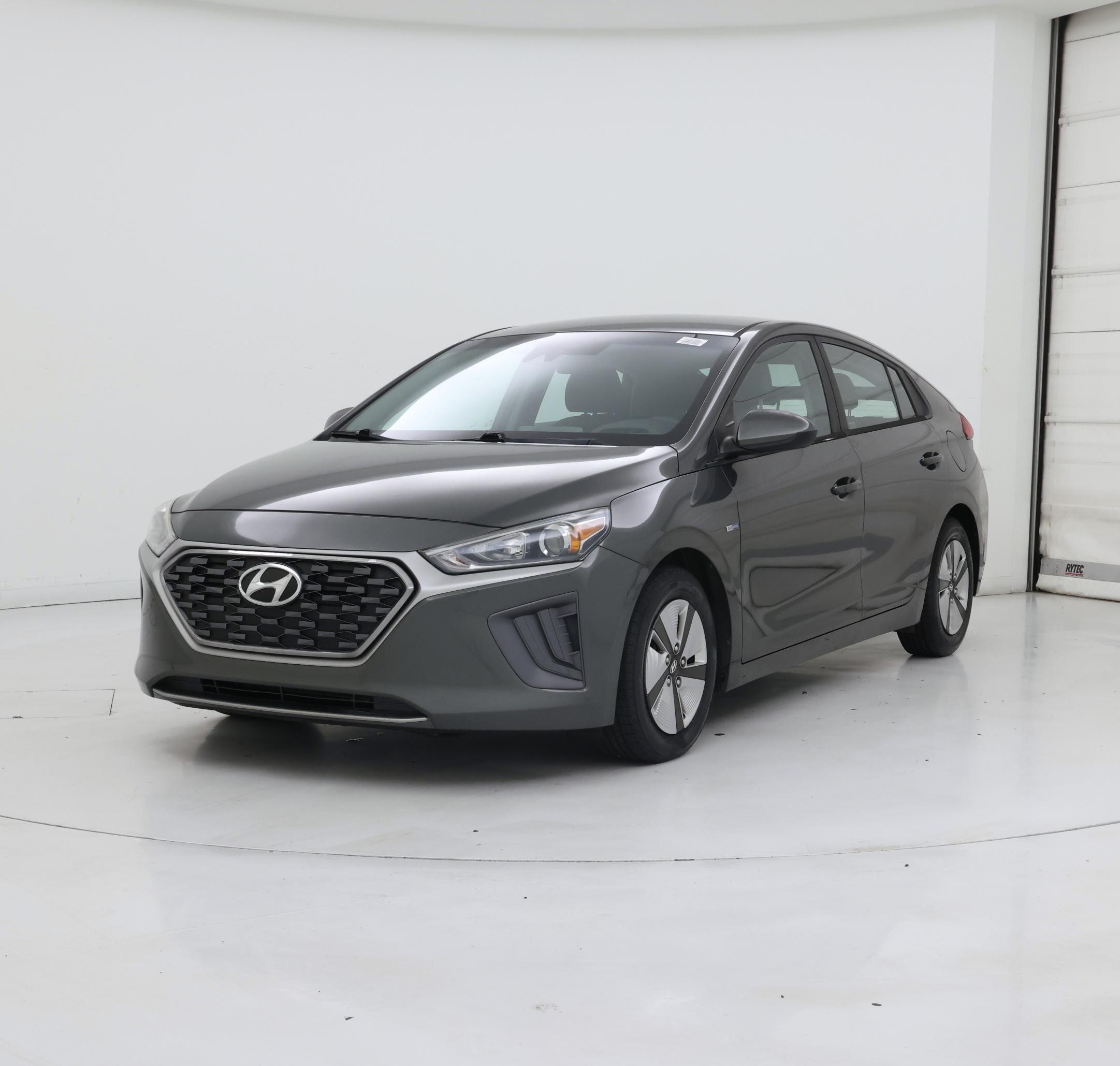 Thumbnail: 2020 Hyundai Ioniq - 4