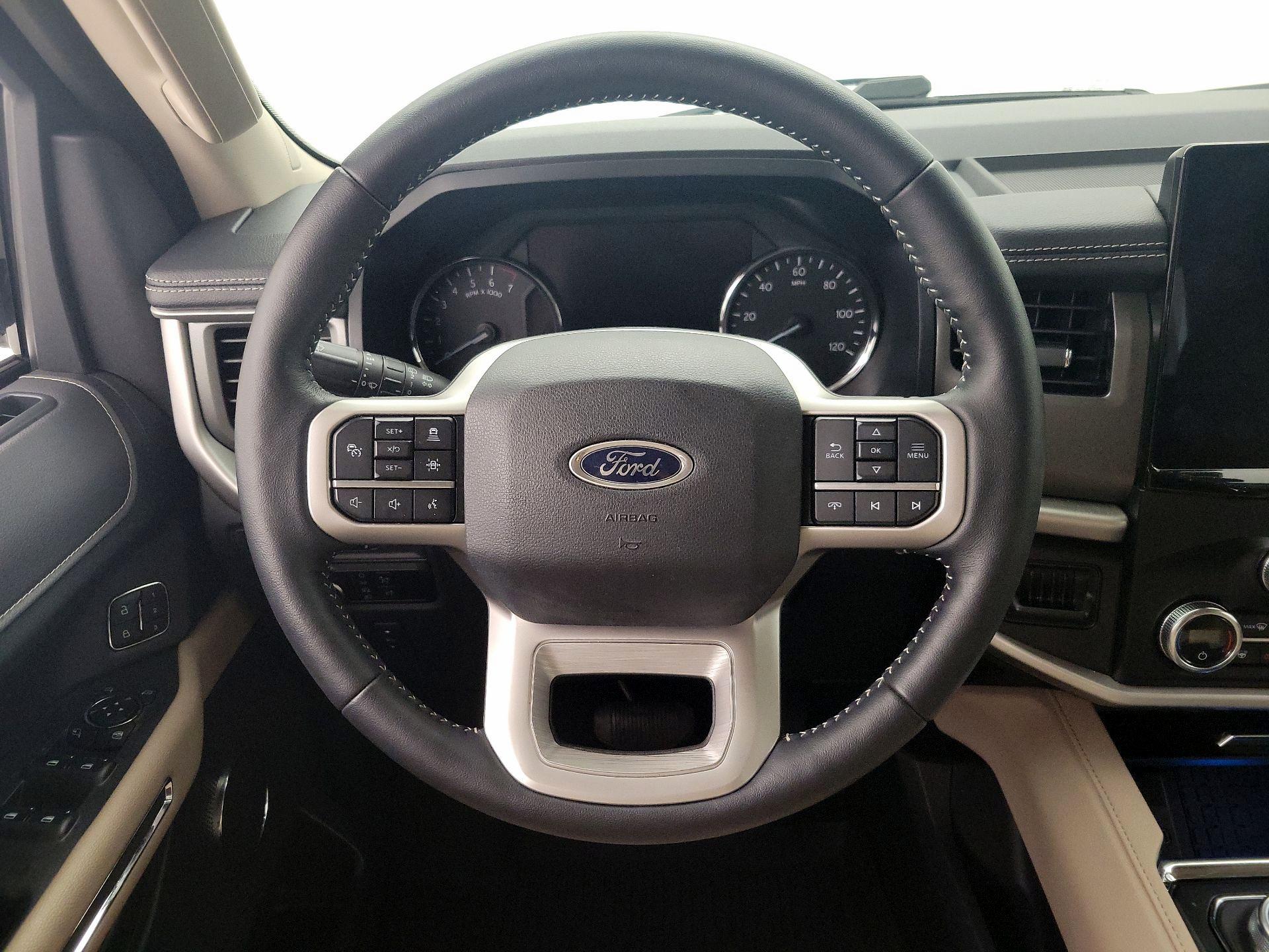 Thumbnail: 2024 Ford Expedition - 10