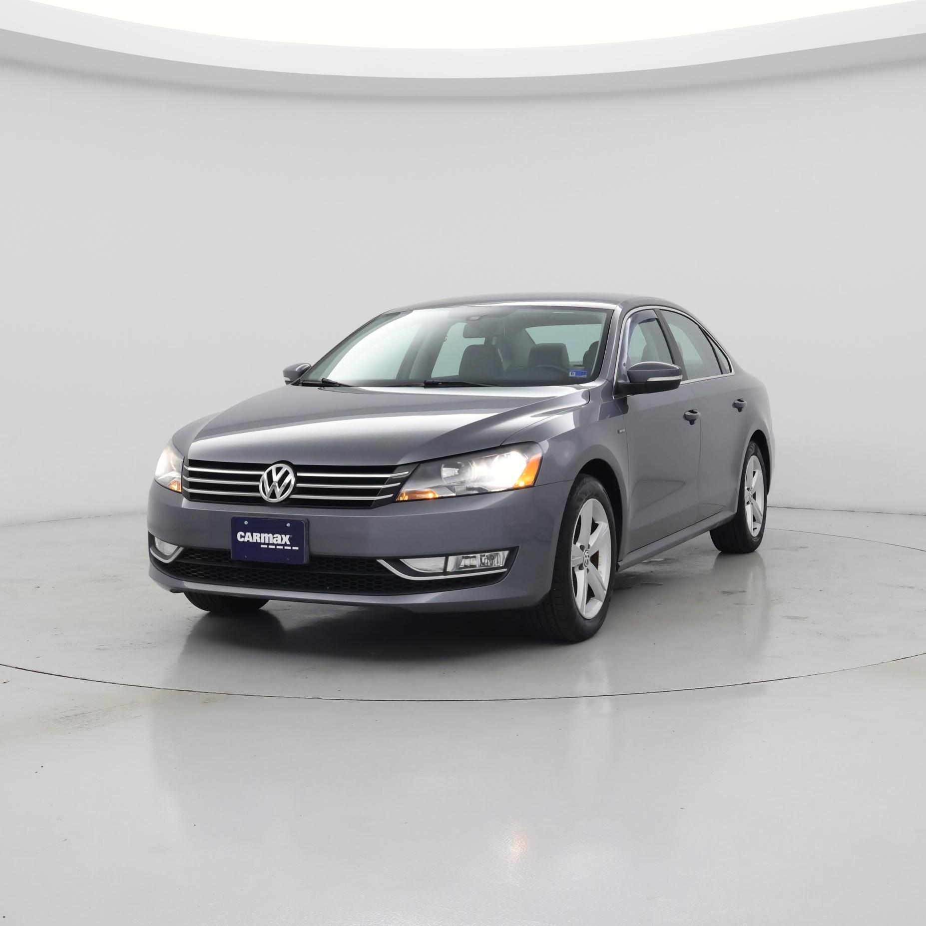 Thumbnail: 2015 Volkswagen Passat - 4