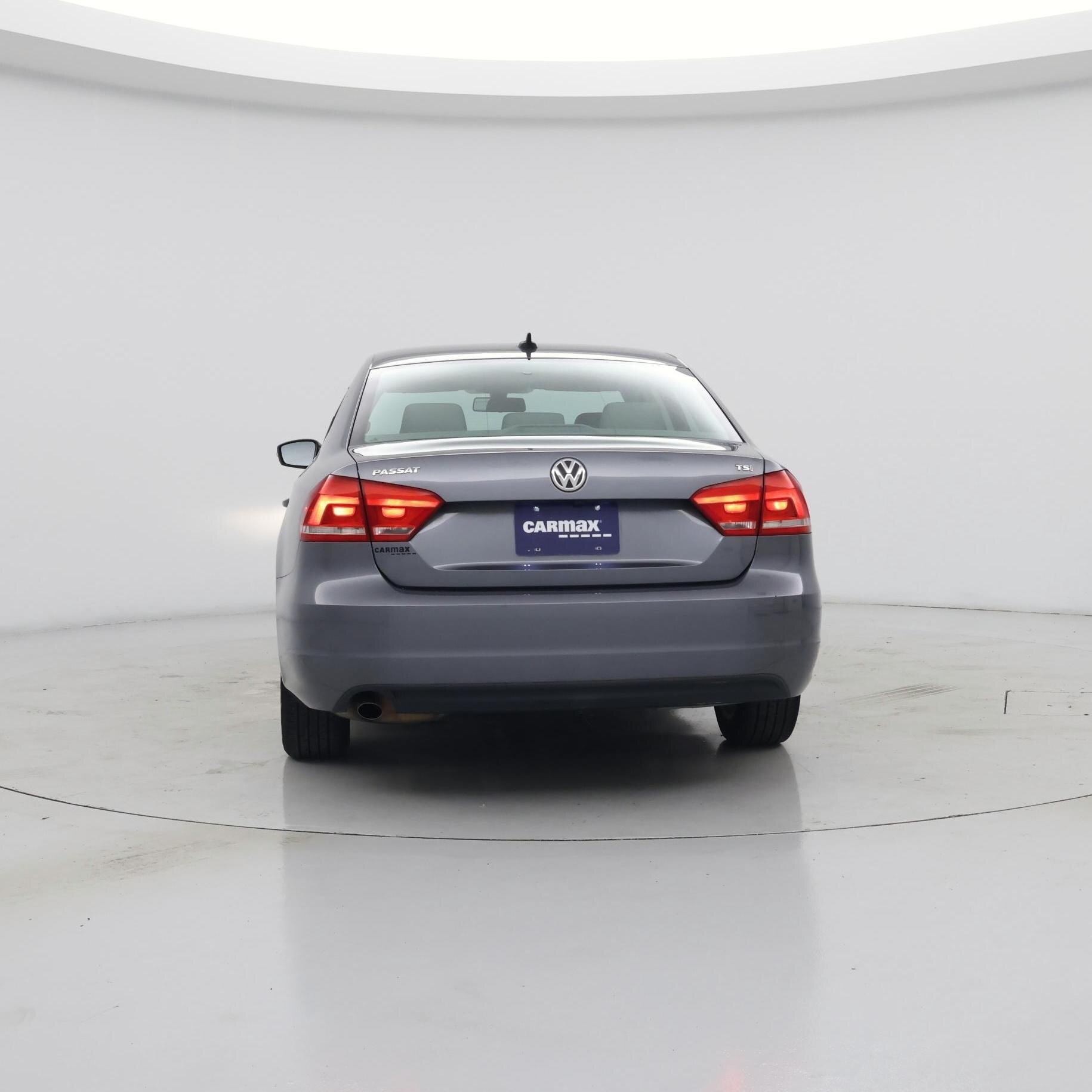 Thumbnail: 2015 Volkswagen Passat - 6