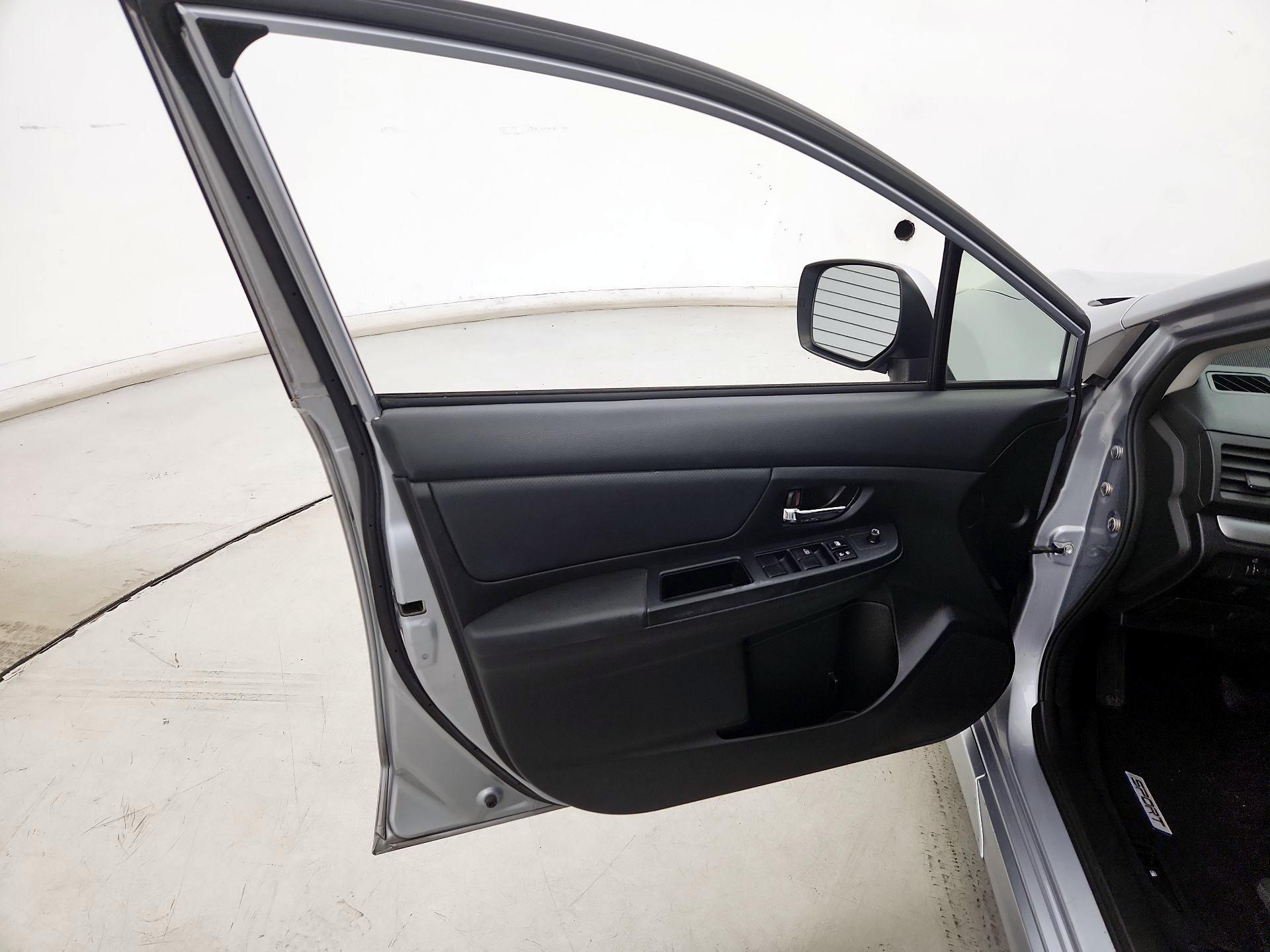 Thumbnail: 2014 Subaru Impreza - 12