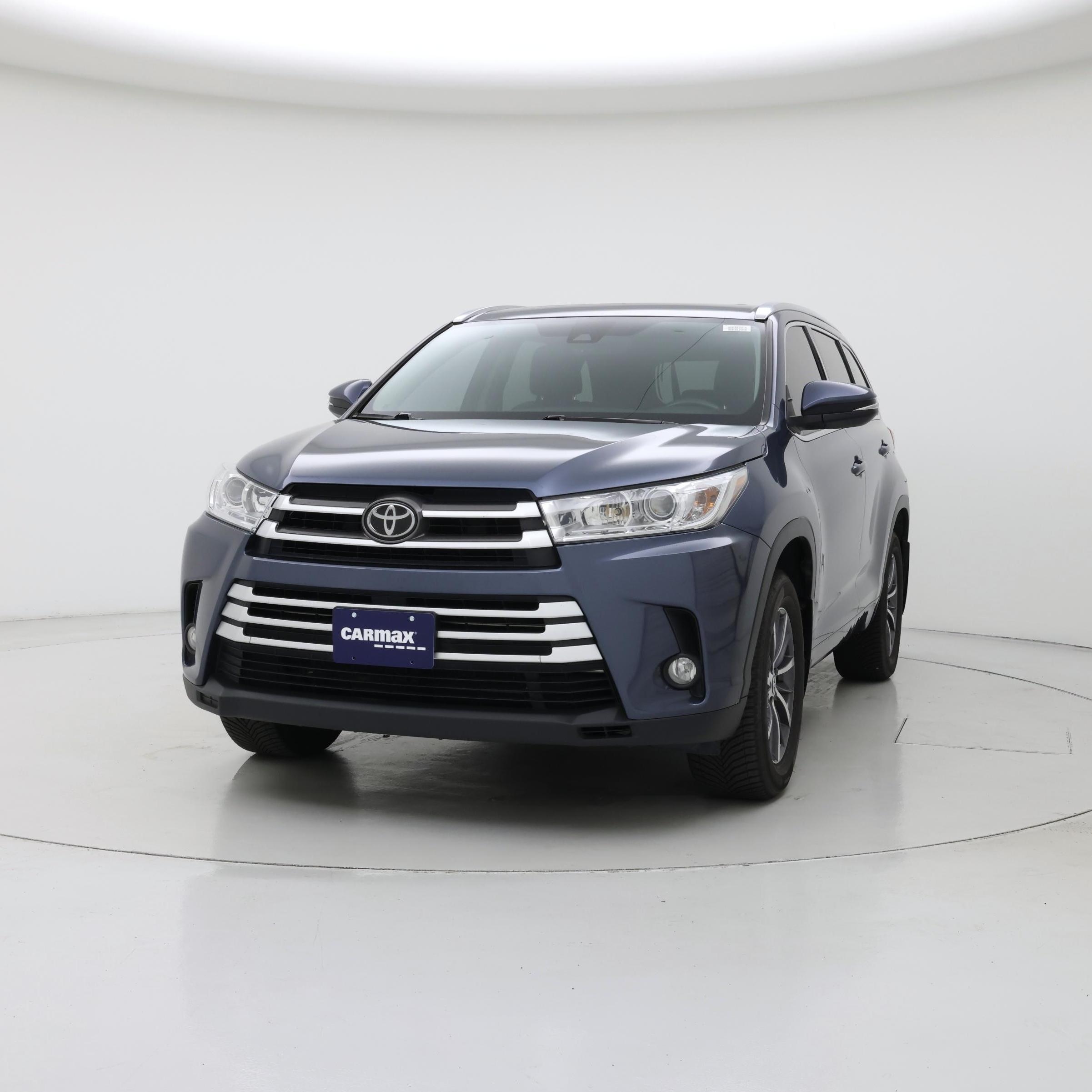 Thumbnail: 2017 Toyota Highlander - 4