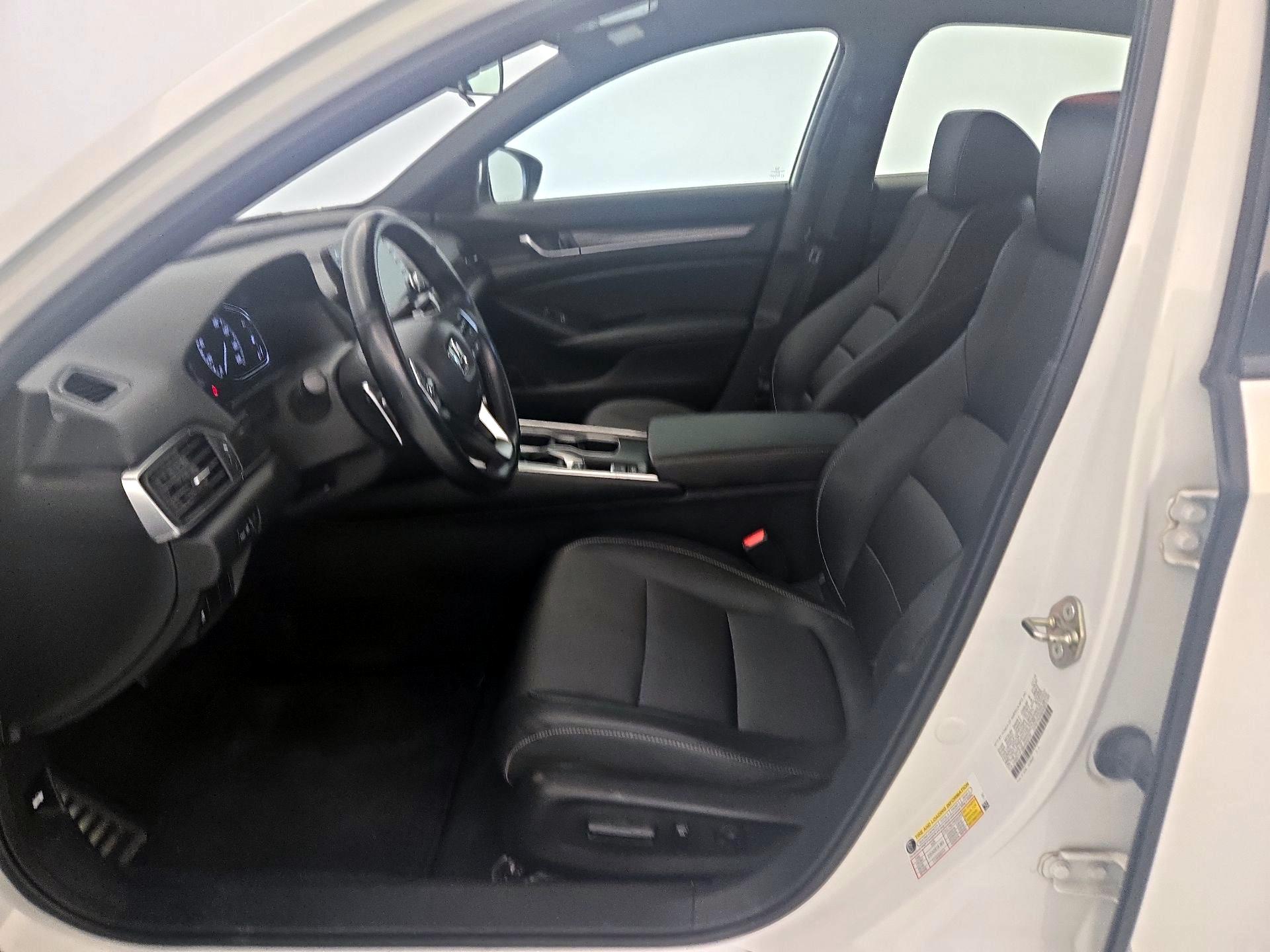 Thumbnail: 2019 Honda Accord - 11