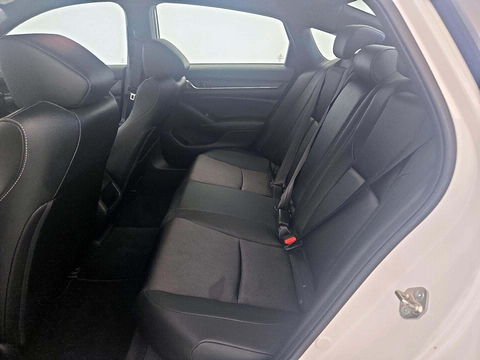 Thumbnail: 2019 Honda Accord - 18
