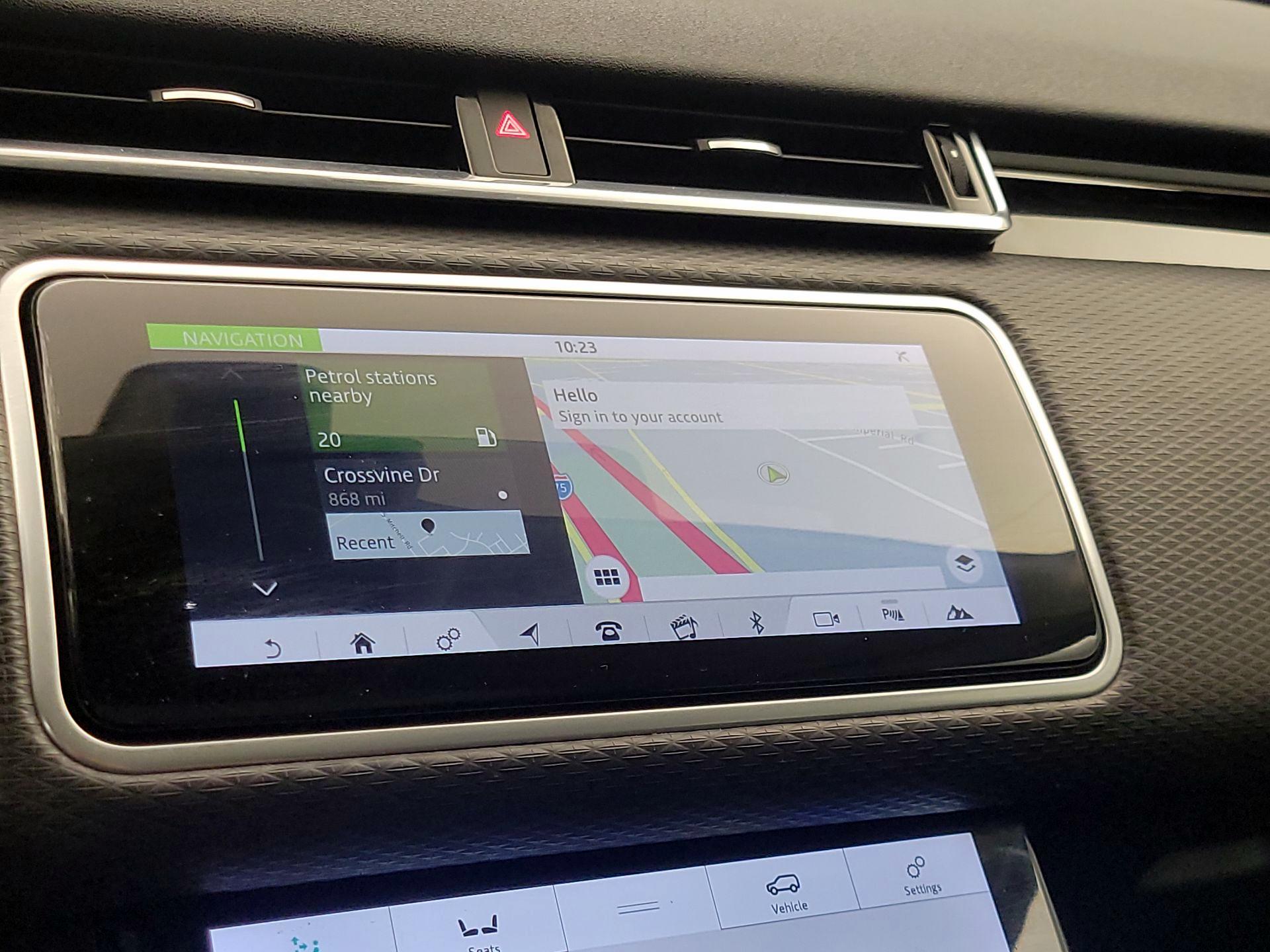 Thumbnail: 2020 Land Rover Range Rover Velar - 14