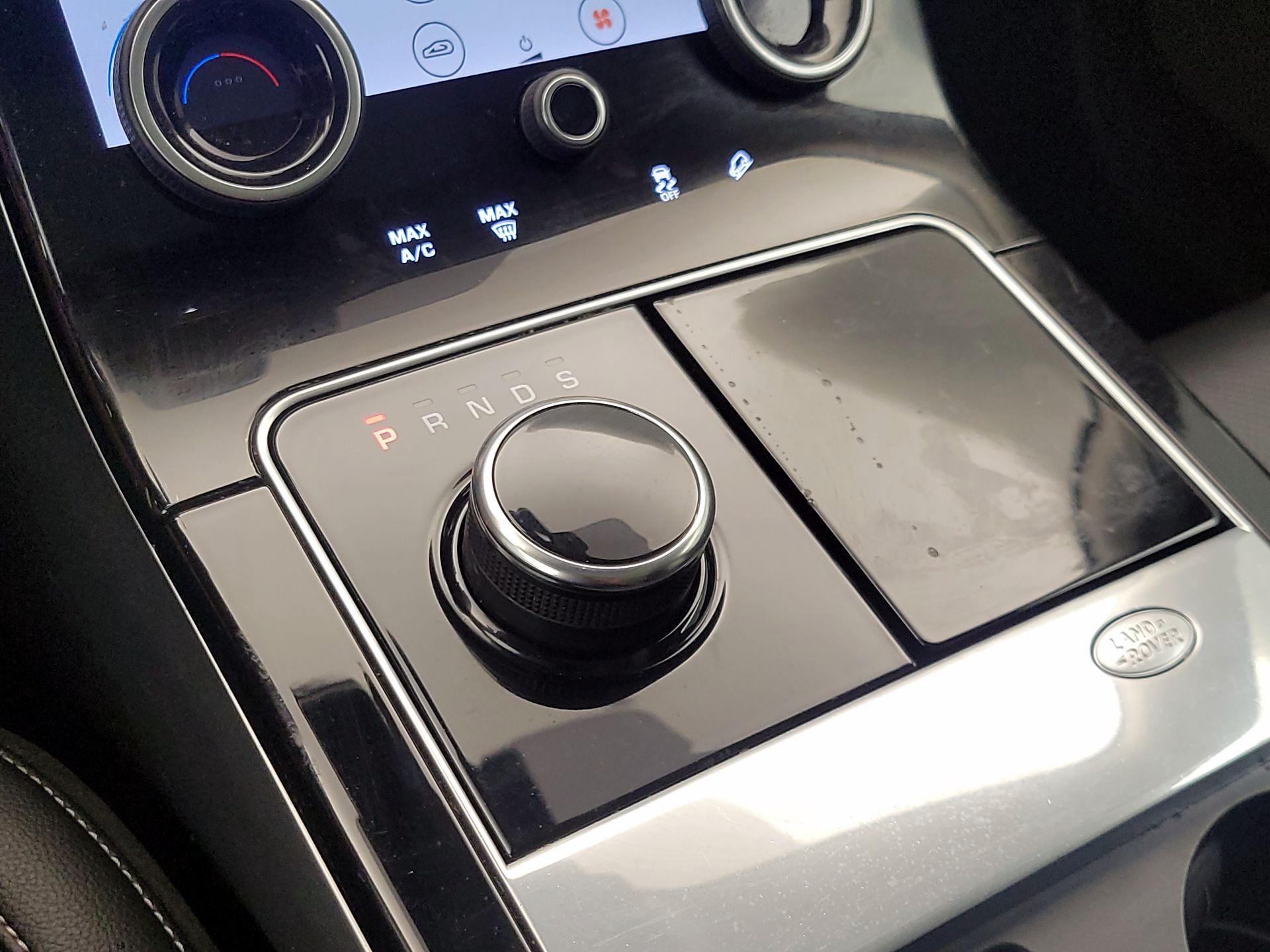 Thumbnail: 2020 Land Rover Range Rover Velar - 18