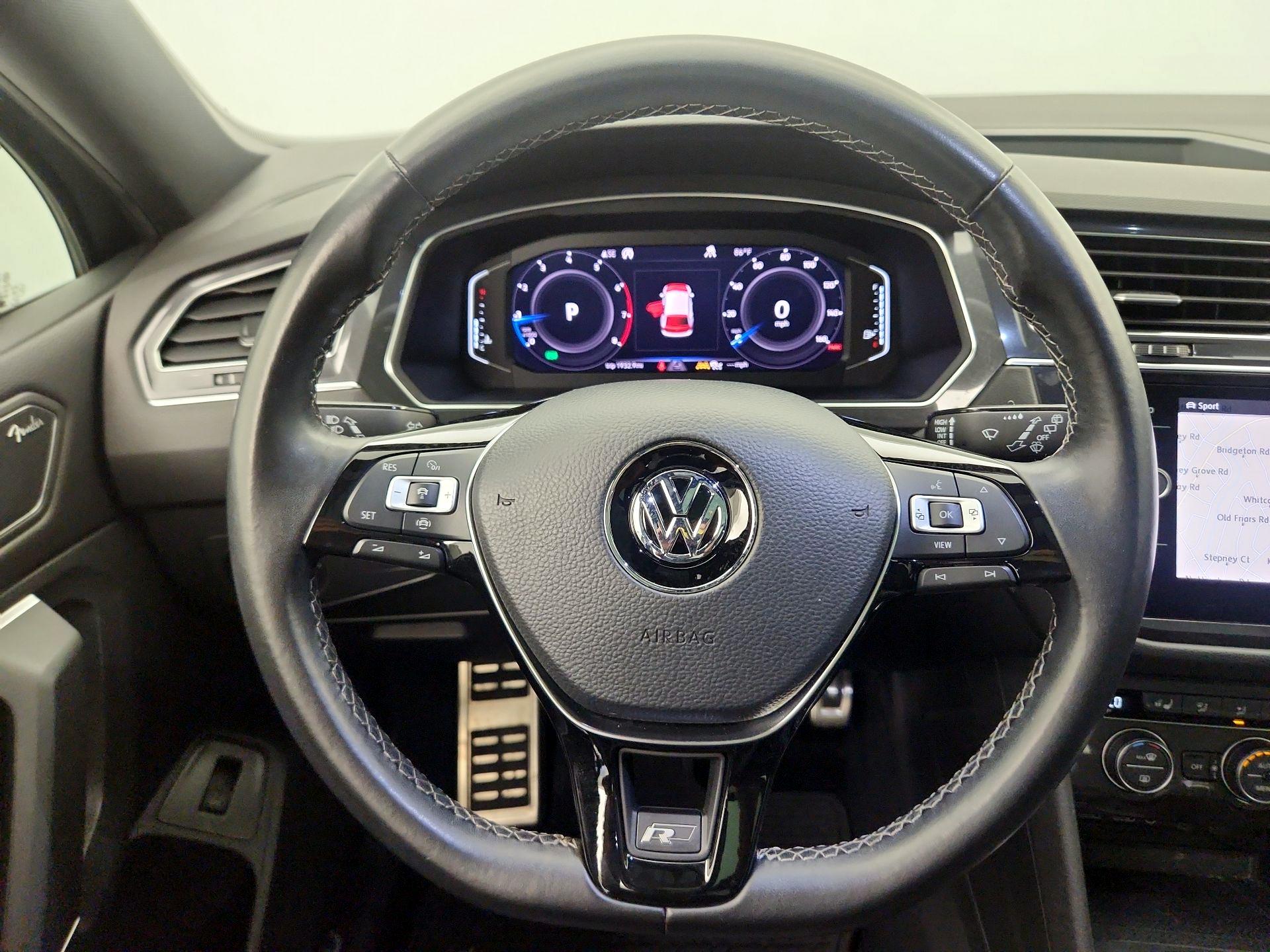 Thumbnail: 2020 Volkswagen Tiguan - 10