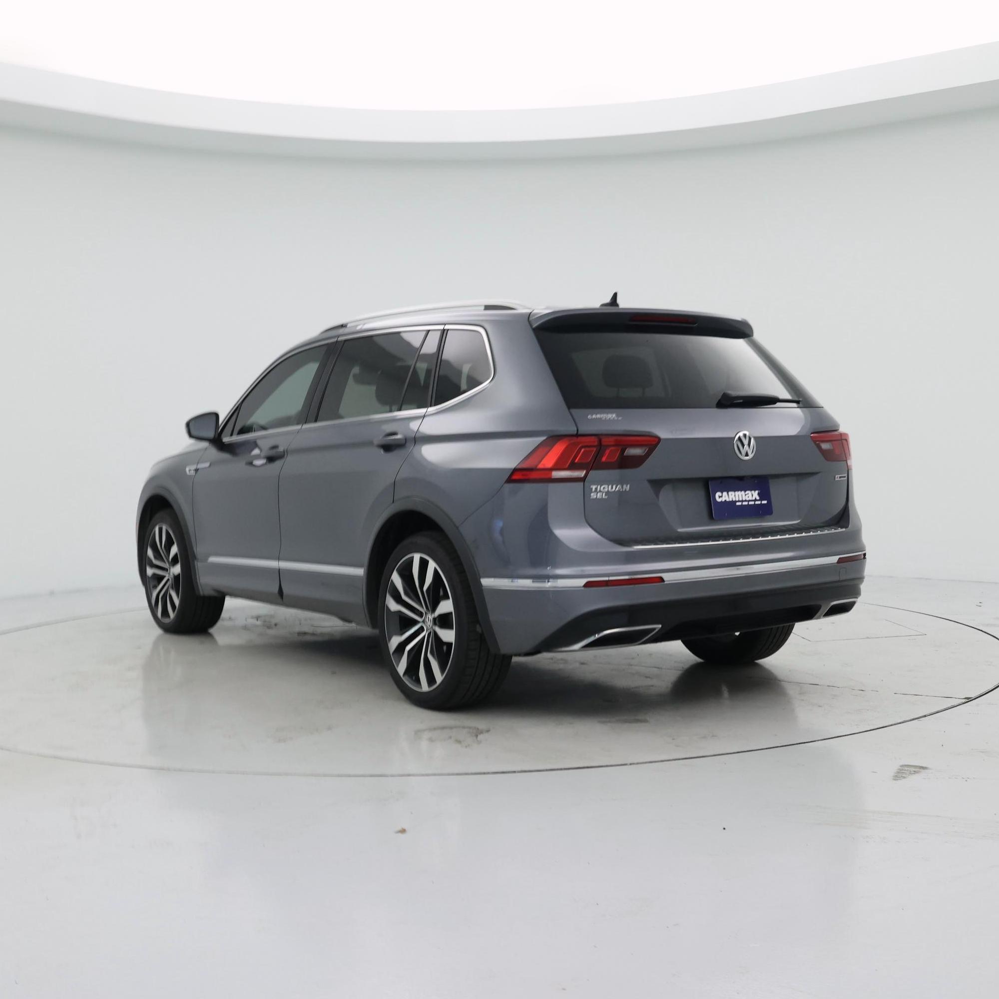 Thumbnail: 2020 Volkswagen Tiguan - 2