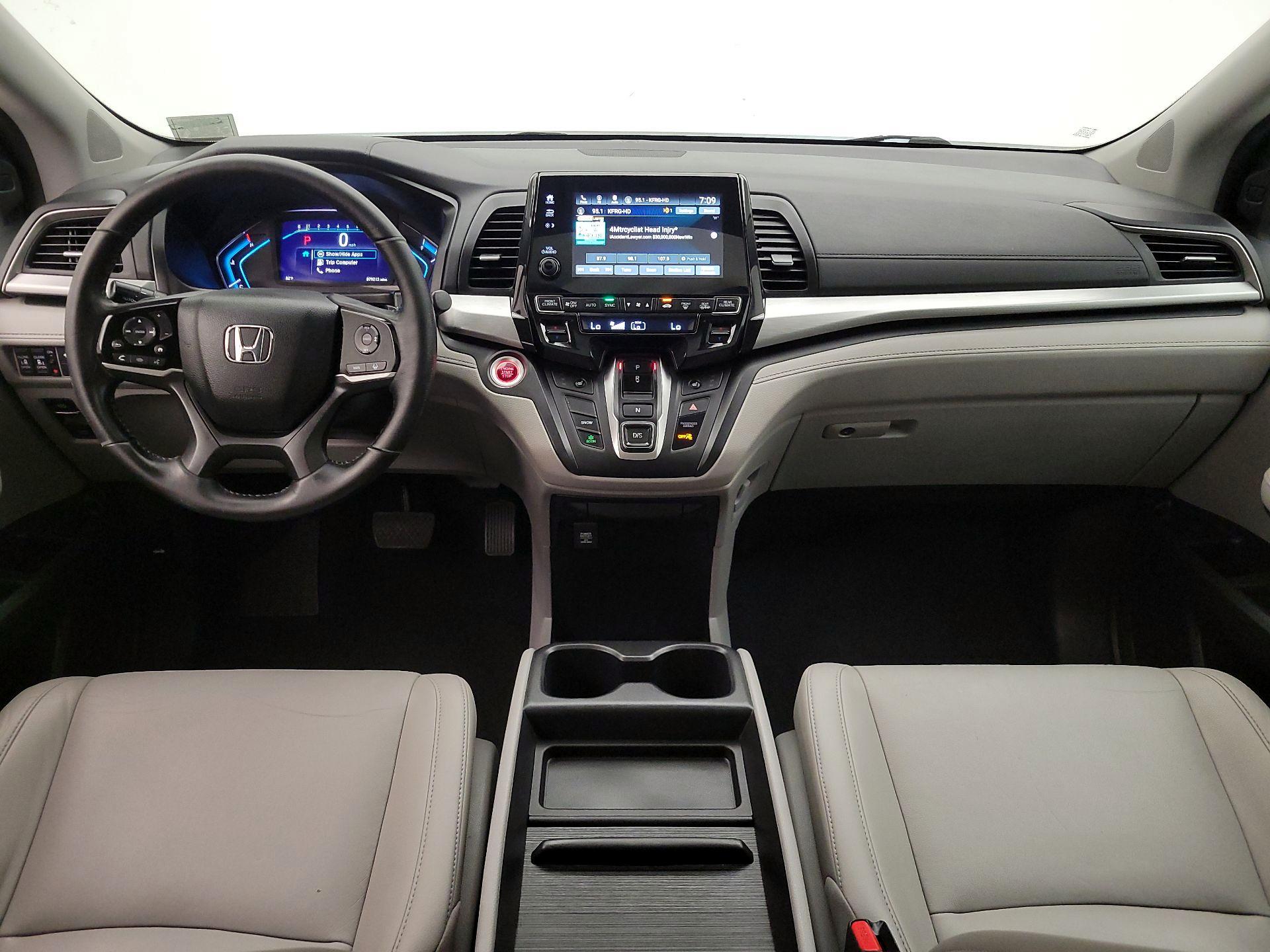 Thumbnail: 2019 Honda Odyssey - 9