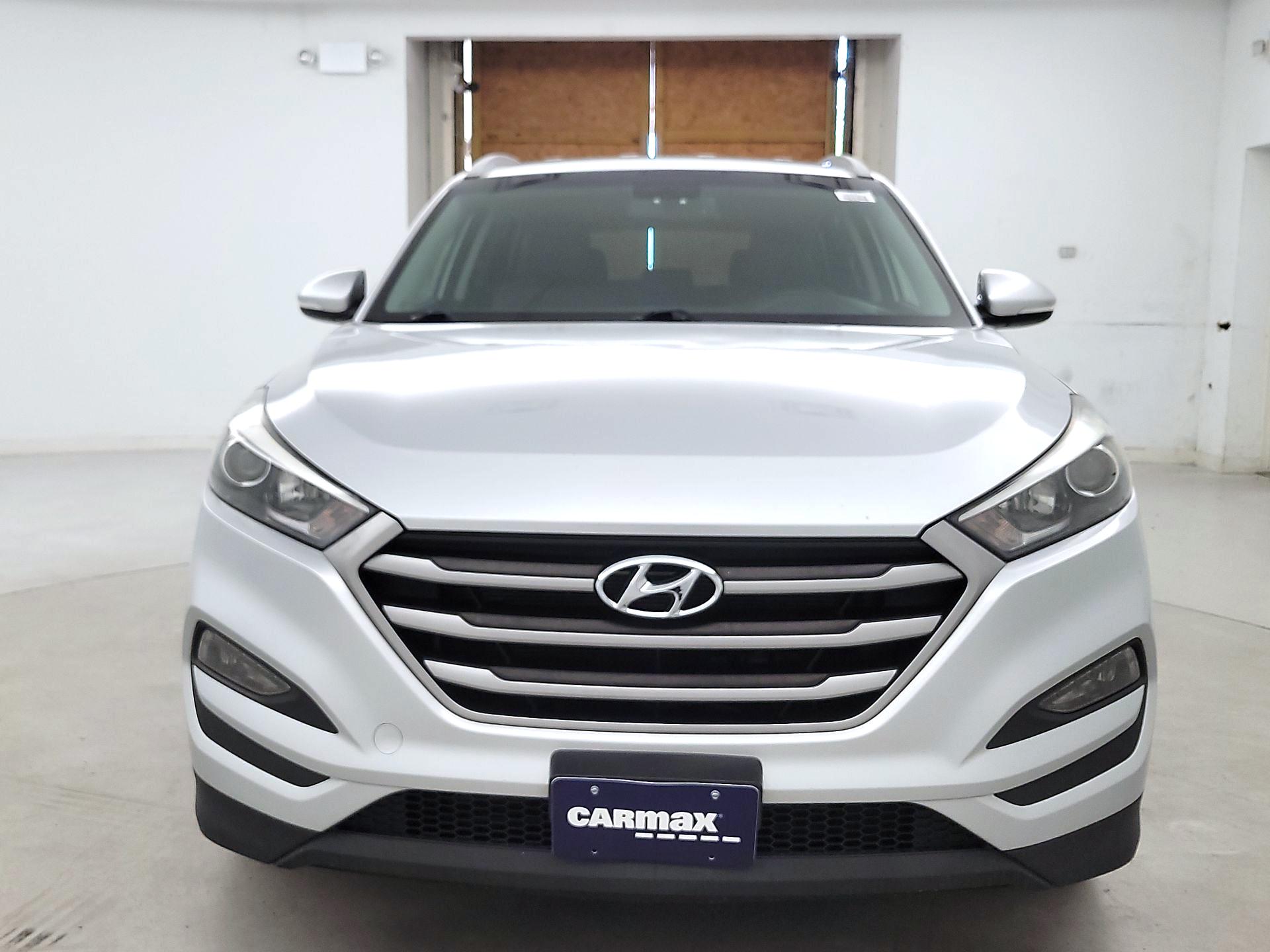 Thumbnail: 2017 Hyundai Tucson - 2