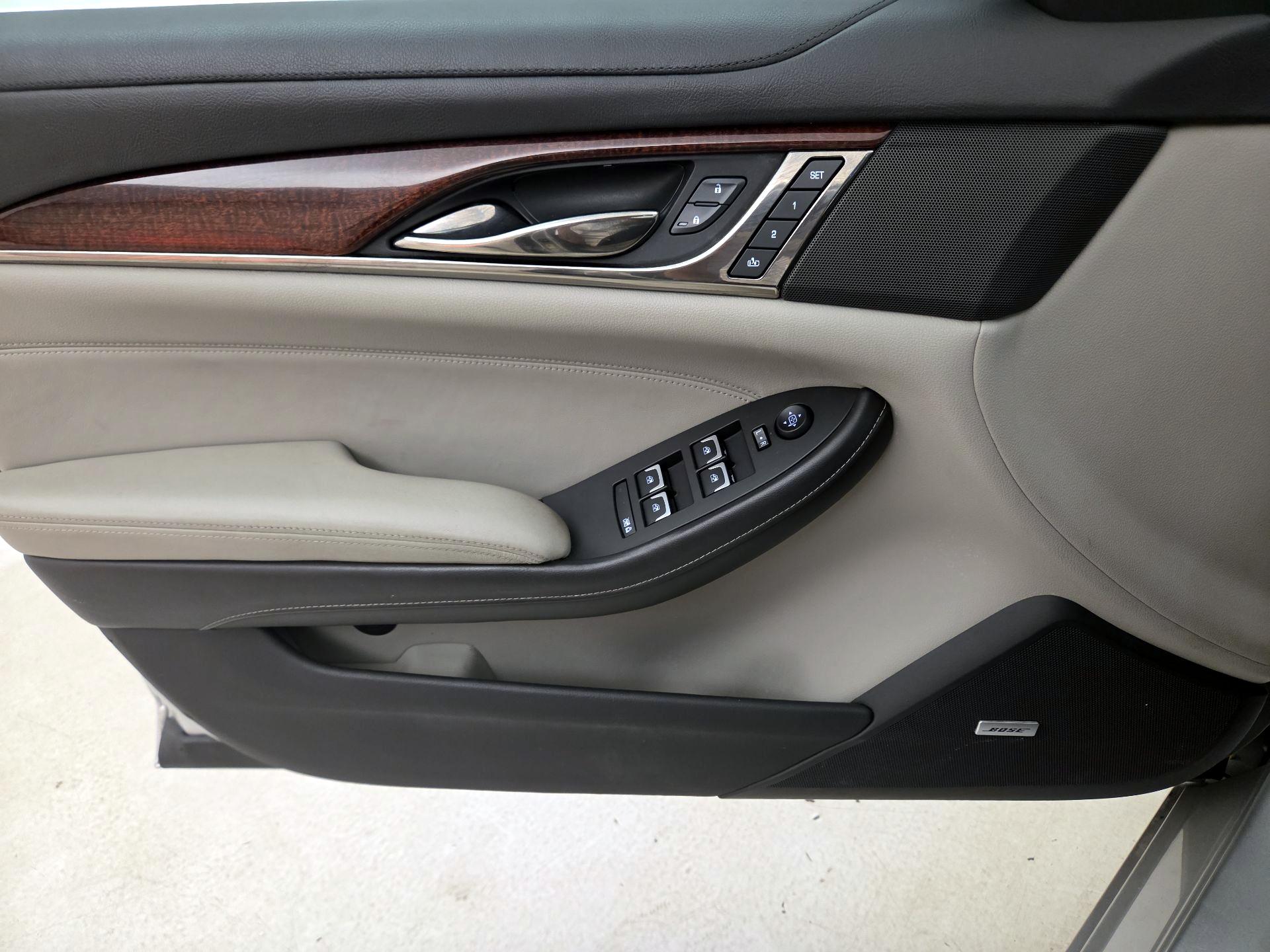 Thumbnail: 2014 Cadillac CTS - 12