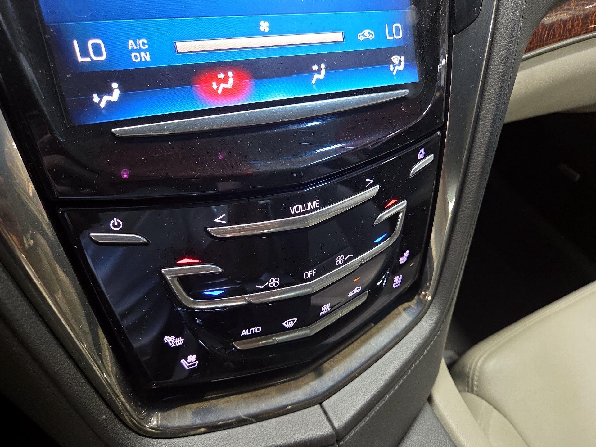 Thumbnail: 2014 Cadillac CTS - 16