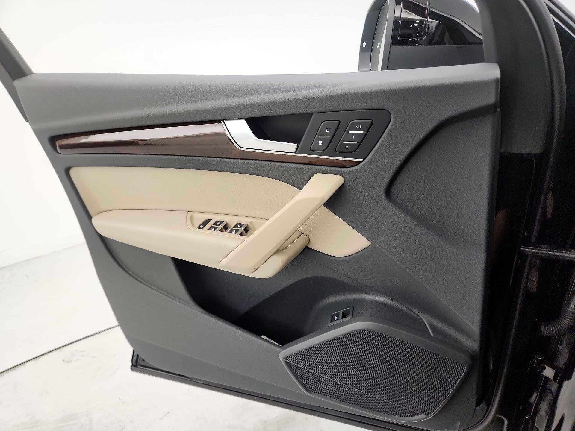 Thumbnail: 2018 Audi Q5 - 12