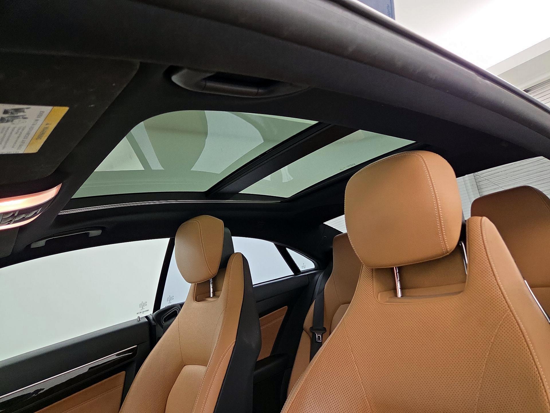 Thumbnail: 2016 Mercedes-Benz E-Class - 20