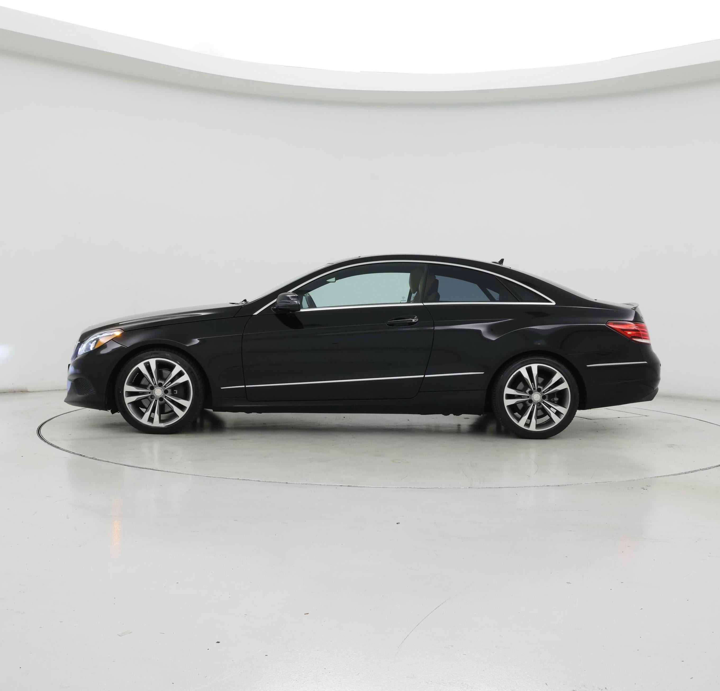 Thumbnail: 2016 Mercedes-Benz E-Class - 3