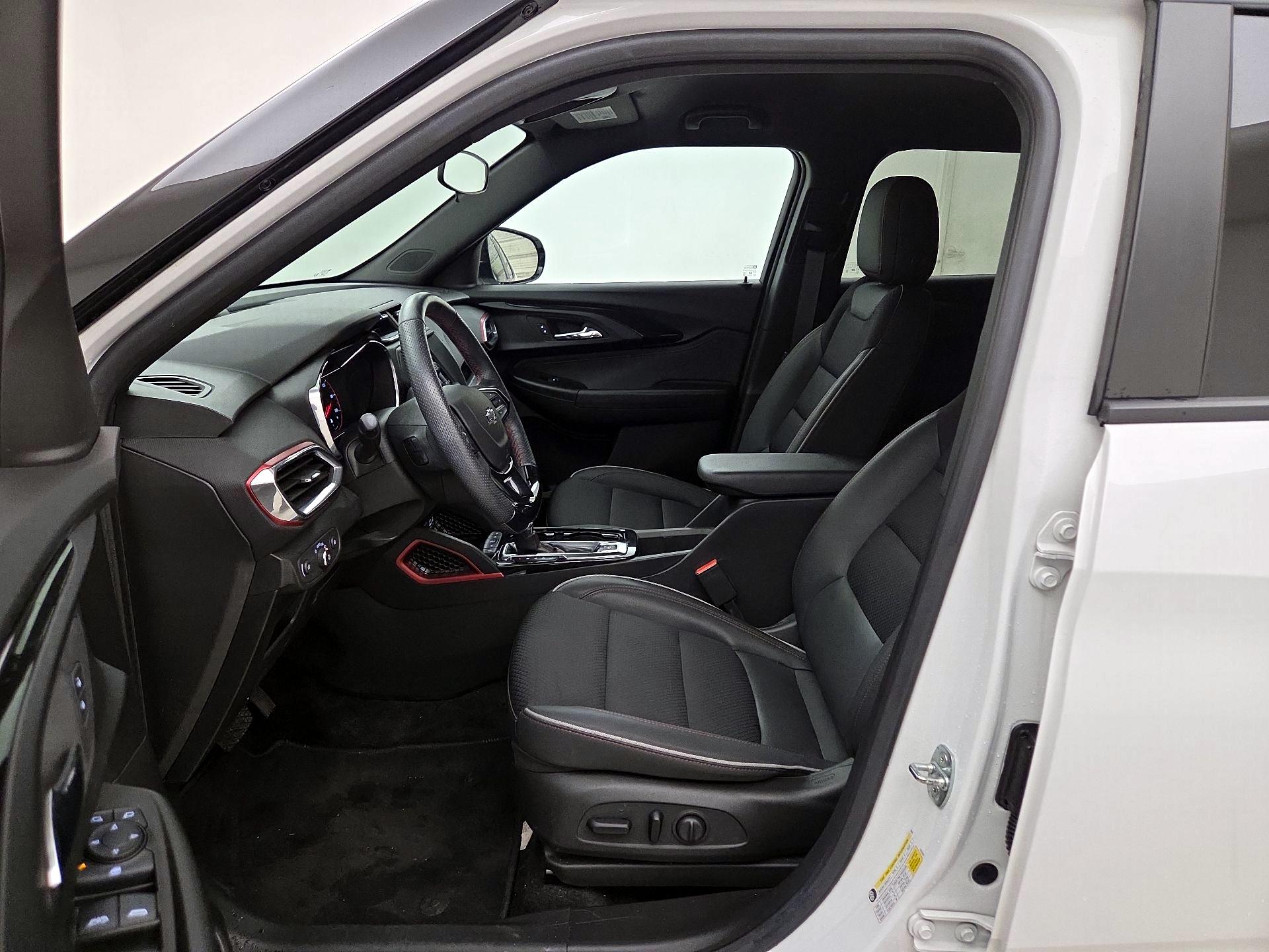 Thumbnail: 2023 Chevrolet TrailBlazer - 11