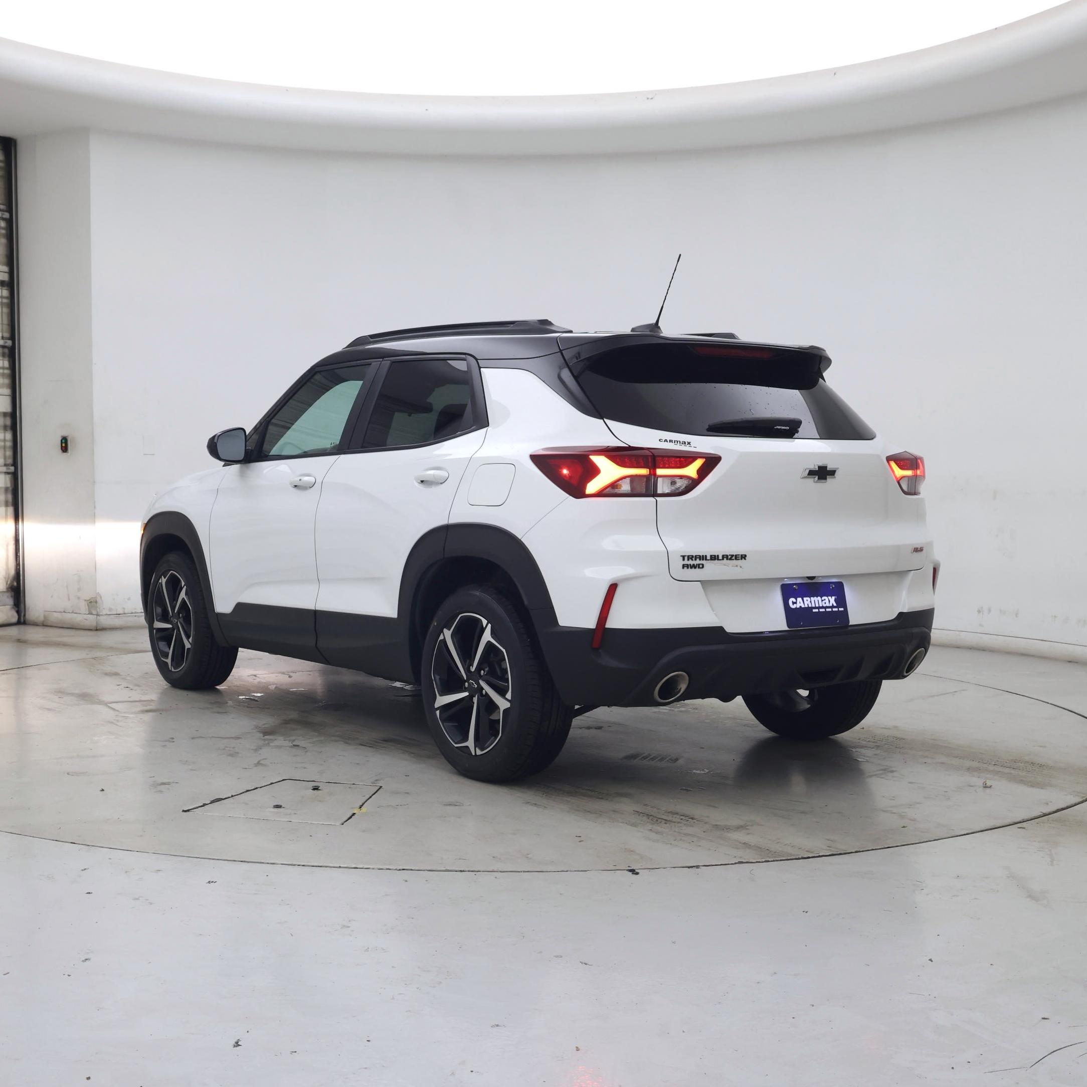 Thumbnail: 2023 Chevrolet TrailBlazer - 2