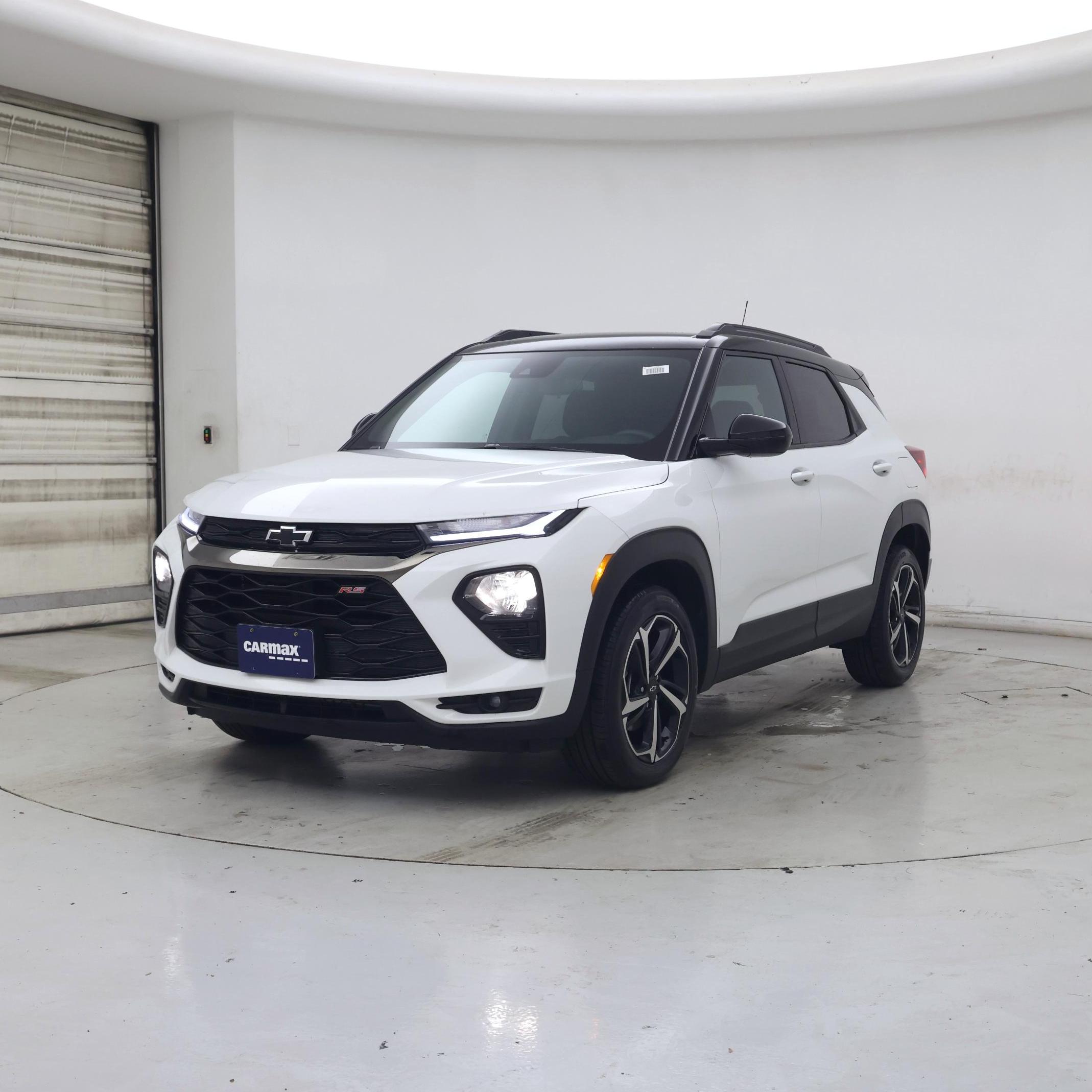 Thumbnail: 2023 Chevrolet TrailBlazer - 4