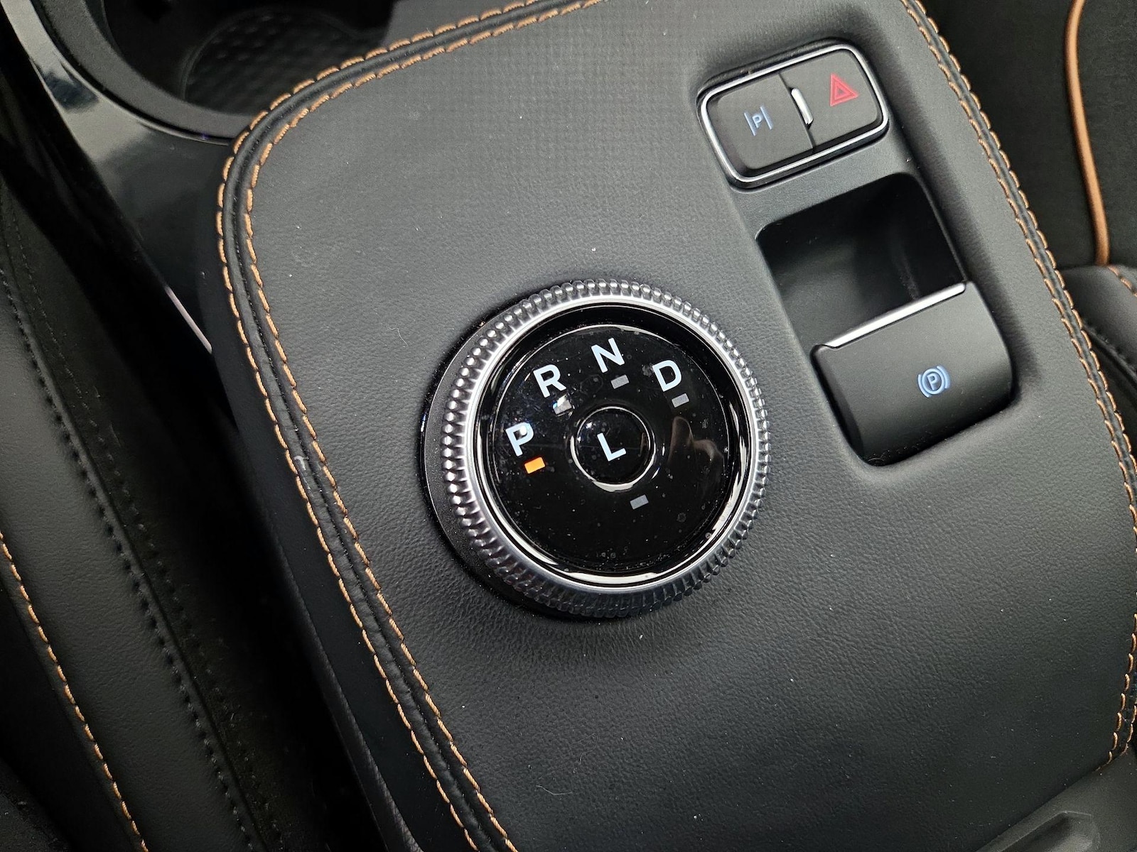 2022 Ford Mustang Mach-E GT AWD - Photo 19
