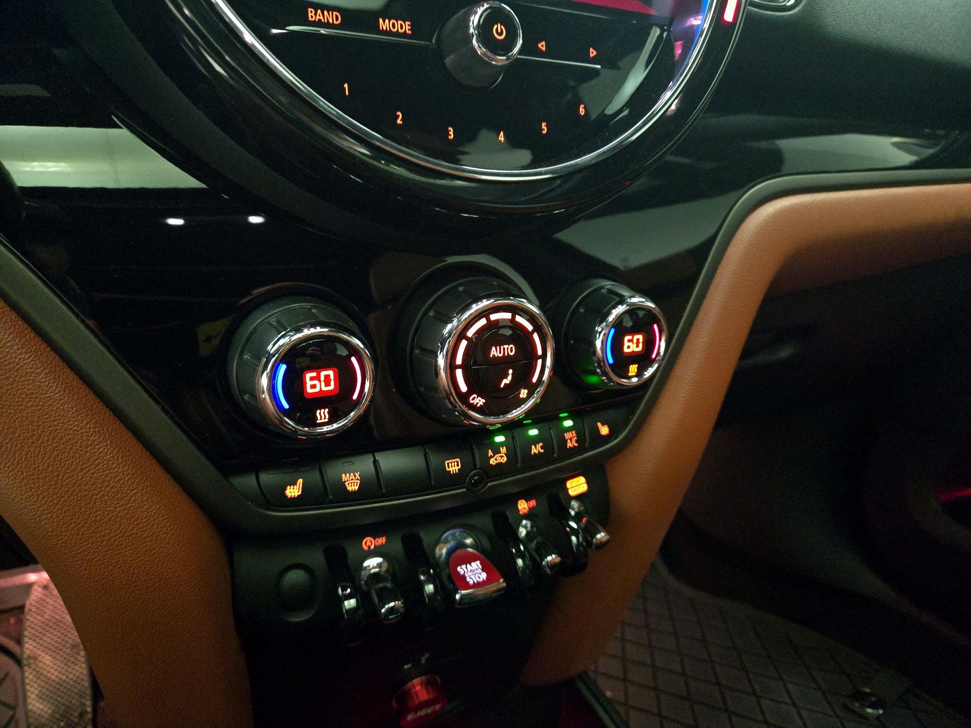 Thumbnail: 2021 MINI Cooper Countryman - 16