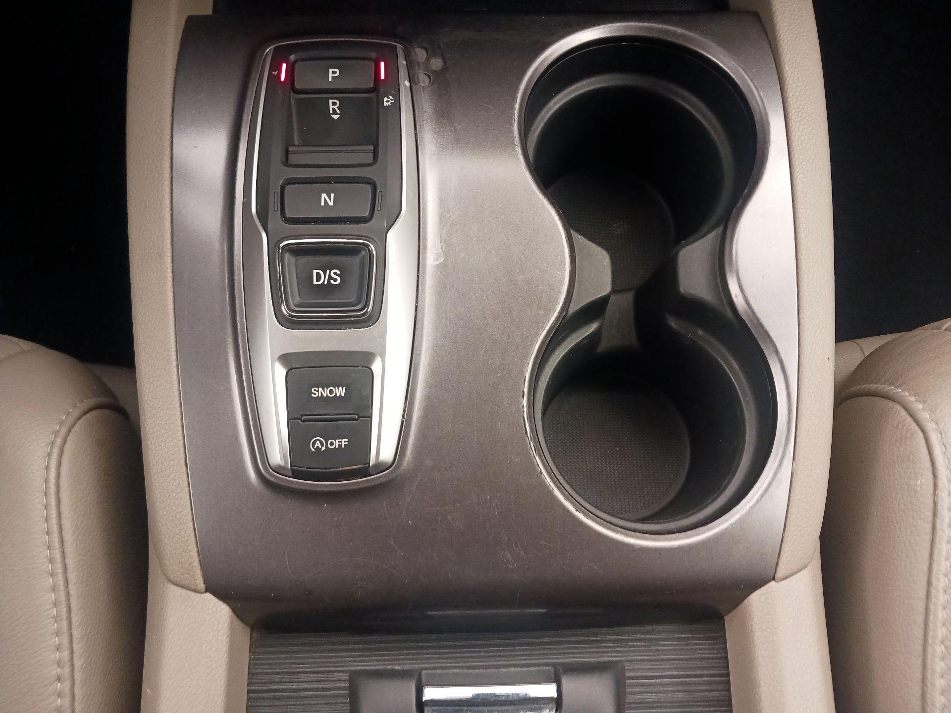 Thumbnail: 2021 Honda Pilot - 17