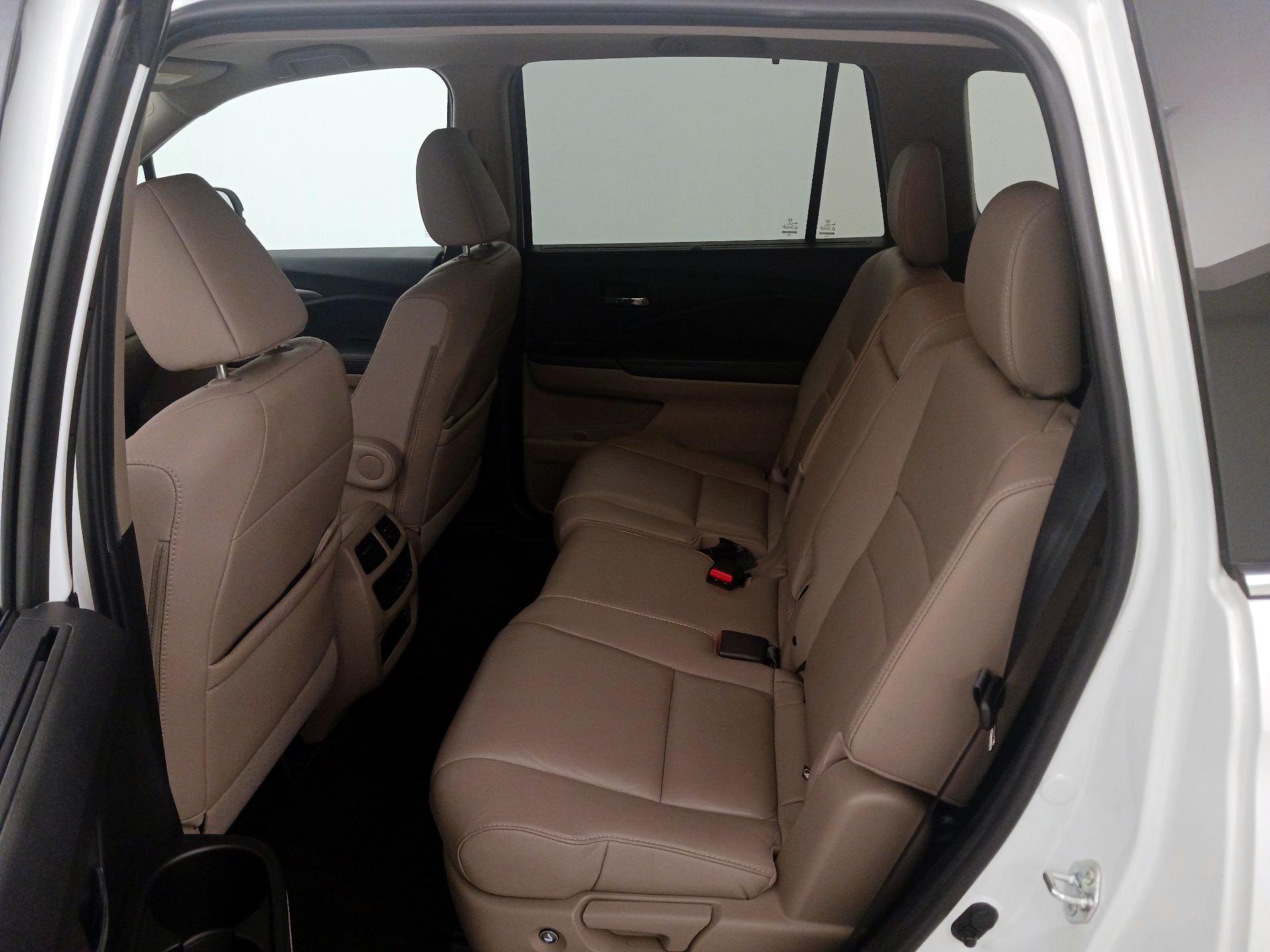 Thumbnail: 2021 Honda Pilot - 20