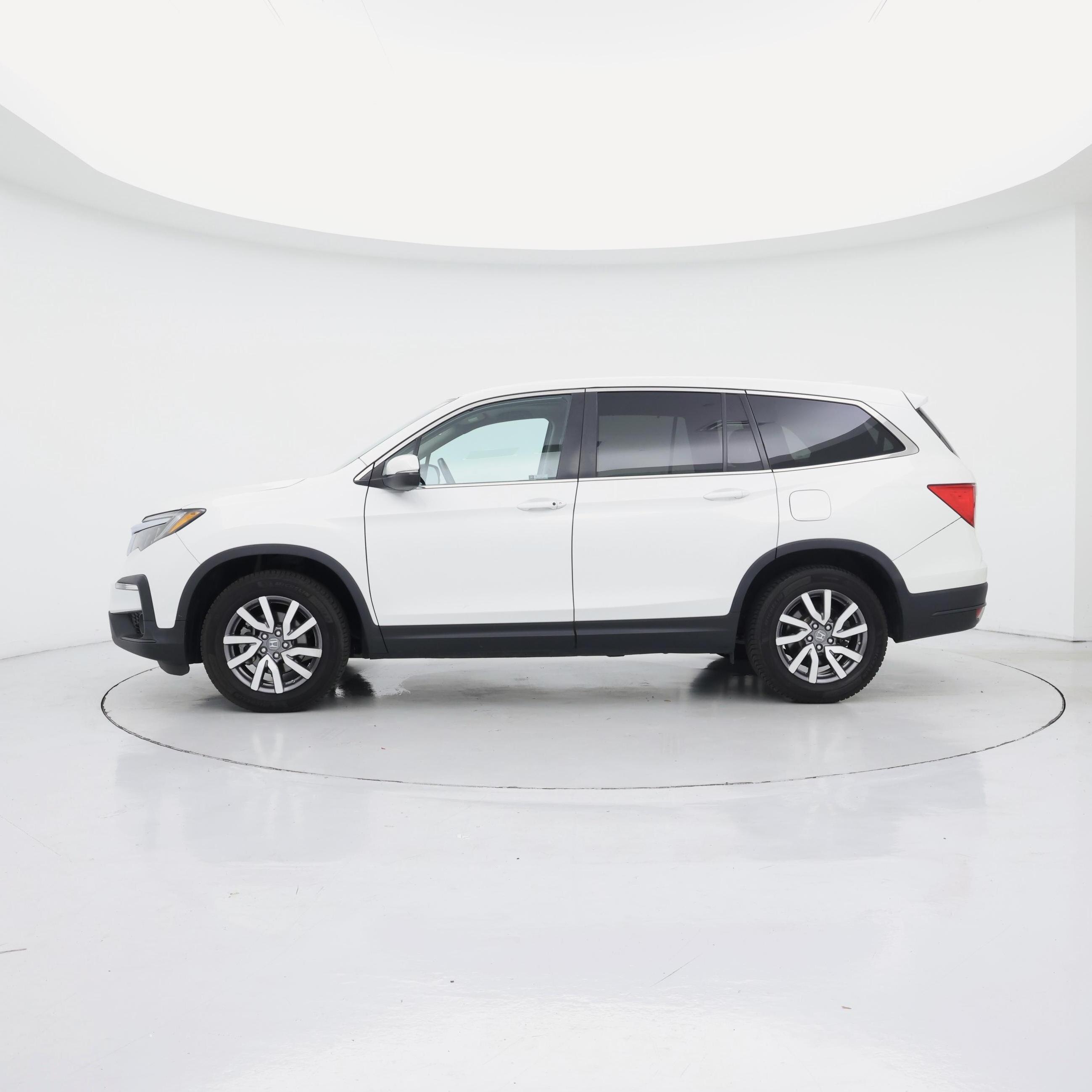 Thumbnail: 2021 Honda Pilot - 3