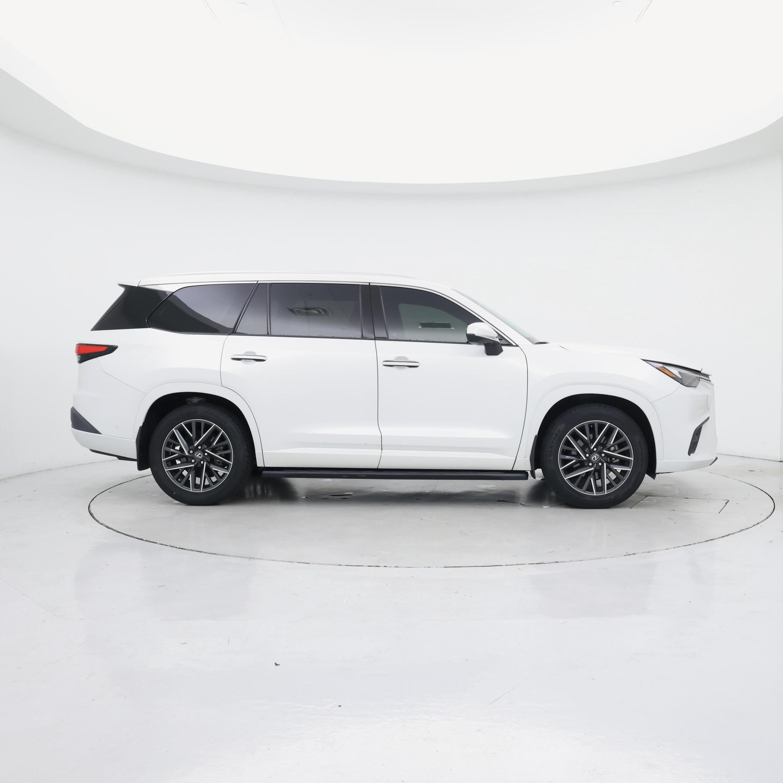 Thumbnail: 2024 Lexus TX - 7