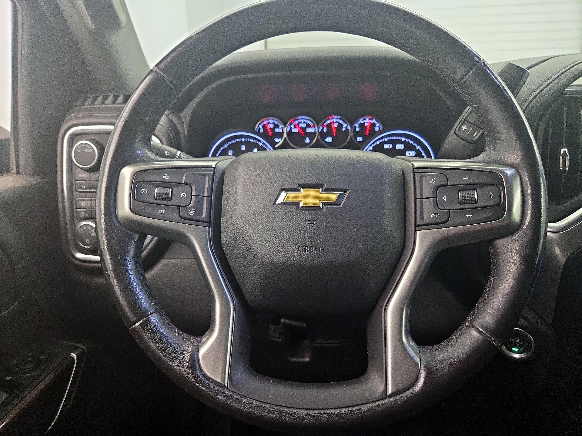 Thumbnail: 2023 Chevrolet Silverado 3500 - 10