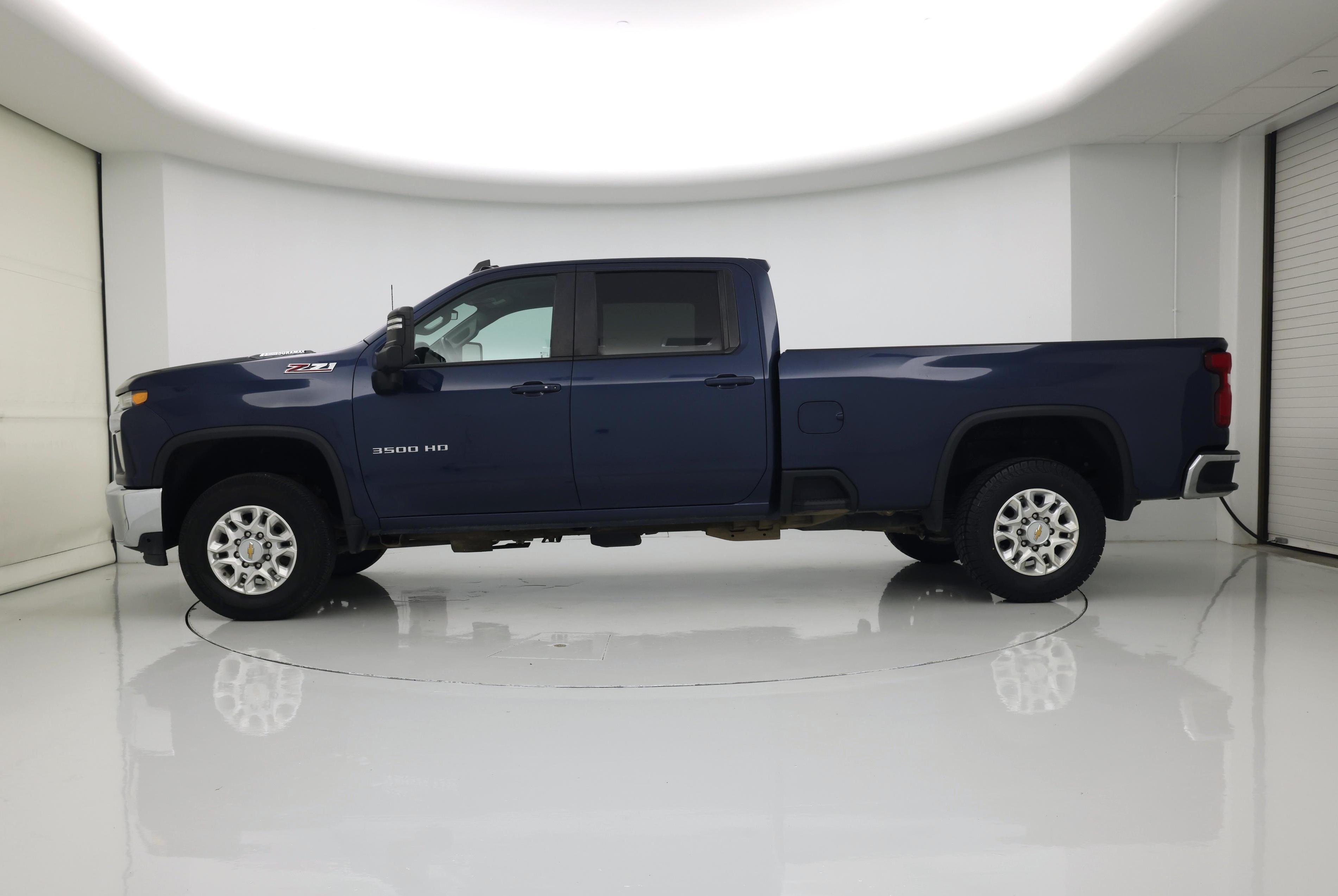Thumbnail: 2023 Chevrolet Silverado 3500 - 3