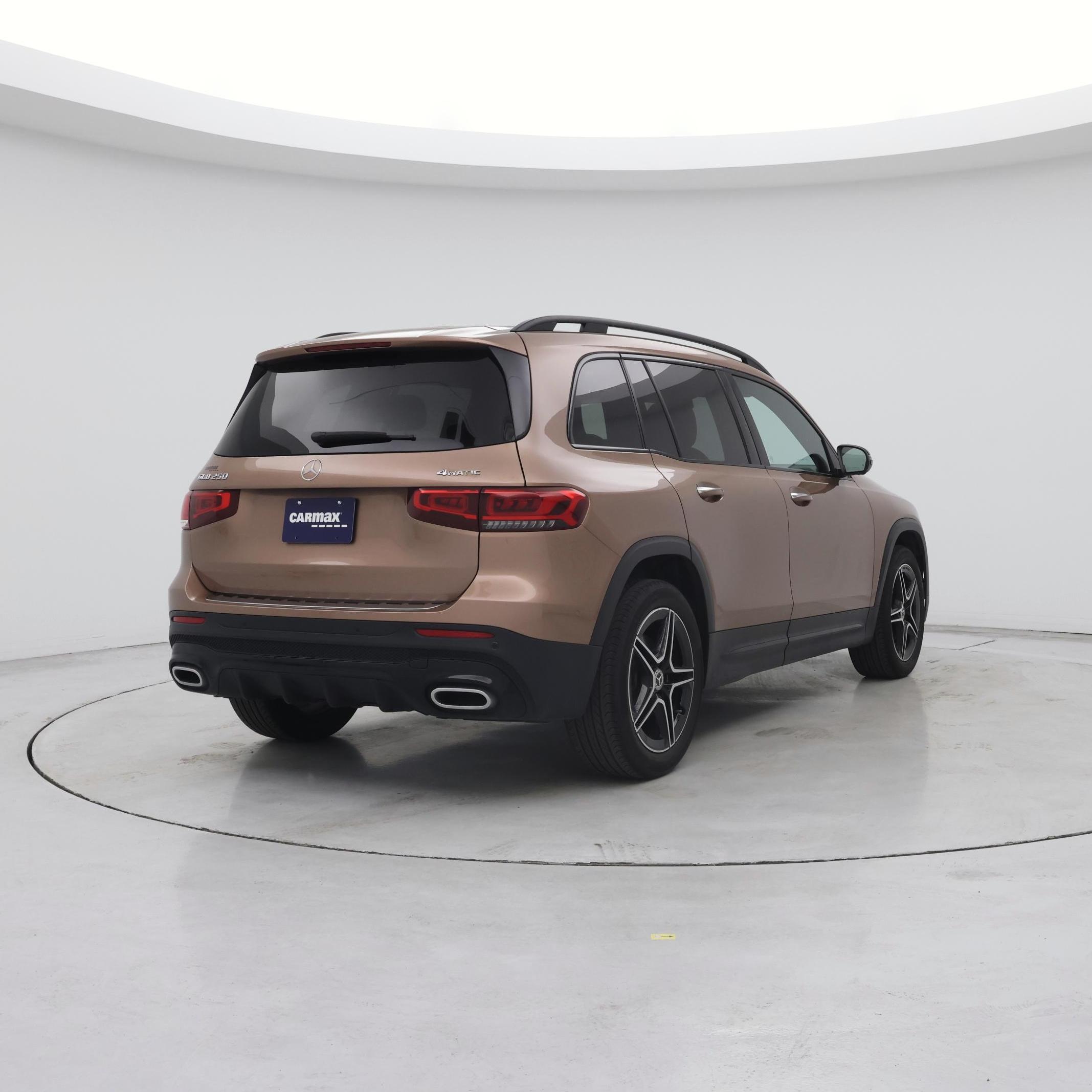 Thumbnail: 2022 Mercedes-Benz GLB - 8