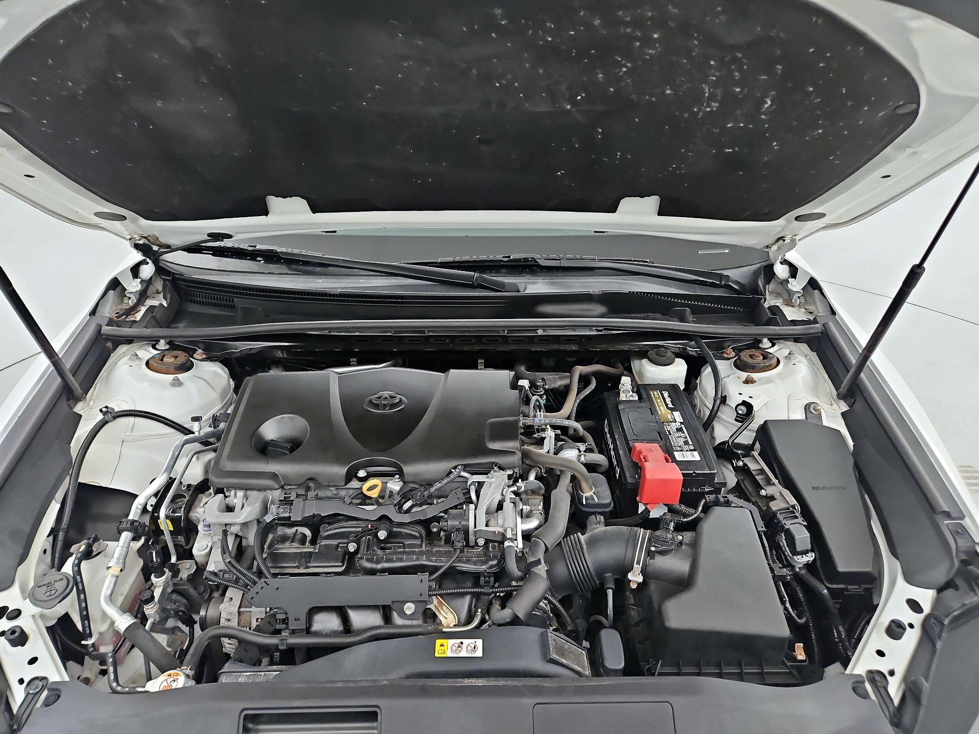 Thumbnail: 2019 Toyota Camry - 19