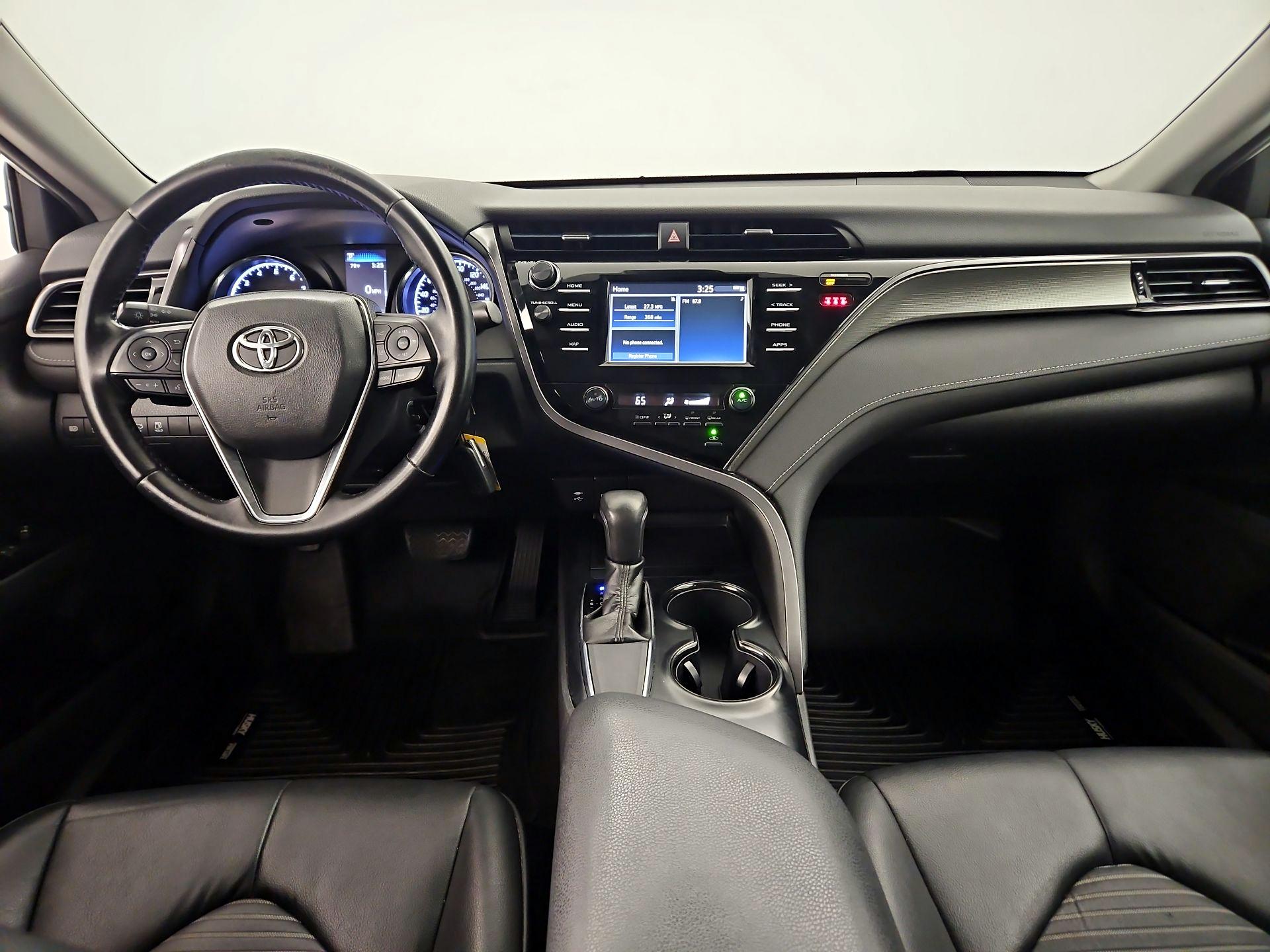 Thumbnail: 2019 Toyota Camry - 8