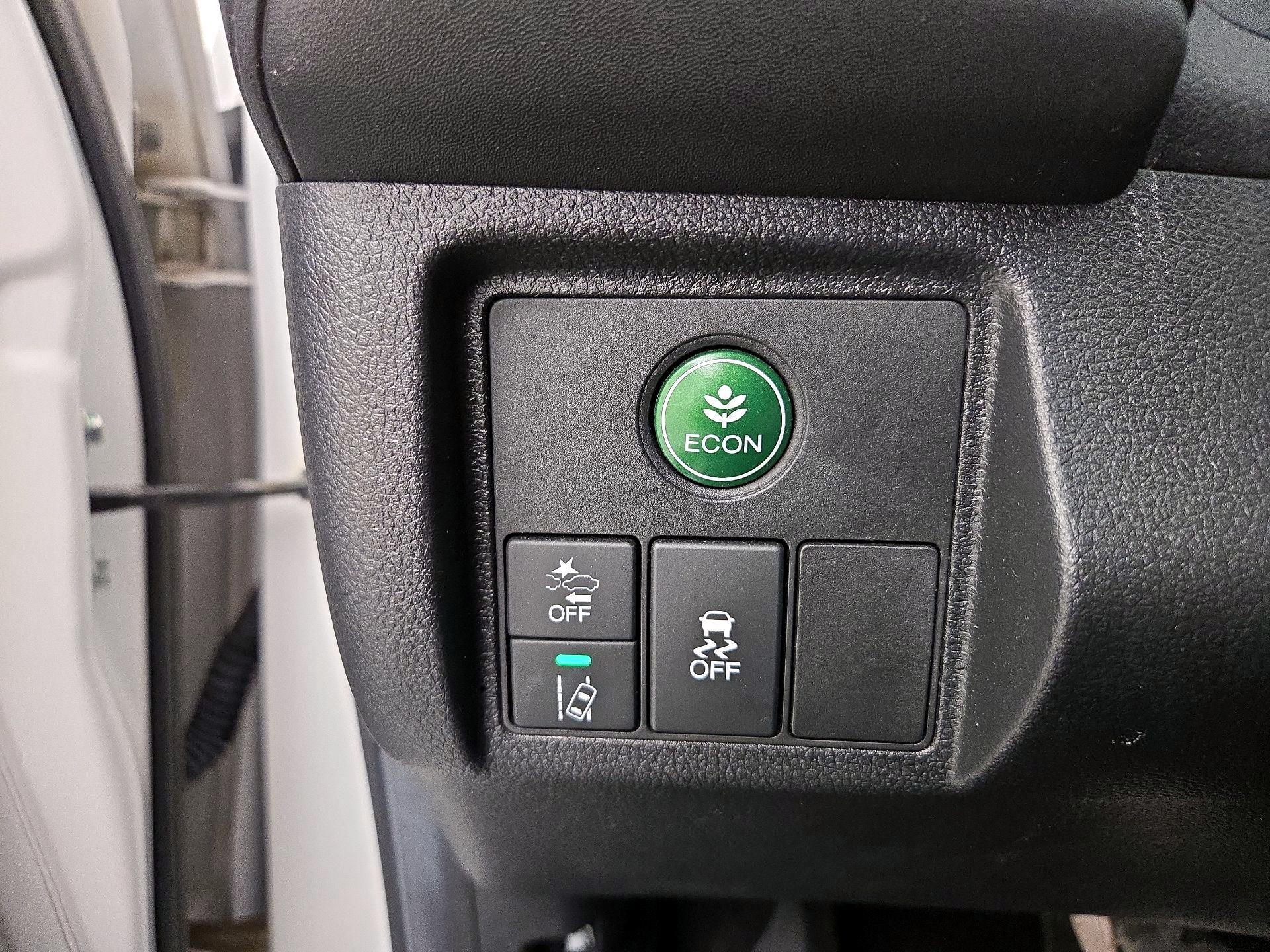 Thumbnail: 2019 Honda HR-V - 13