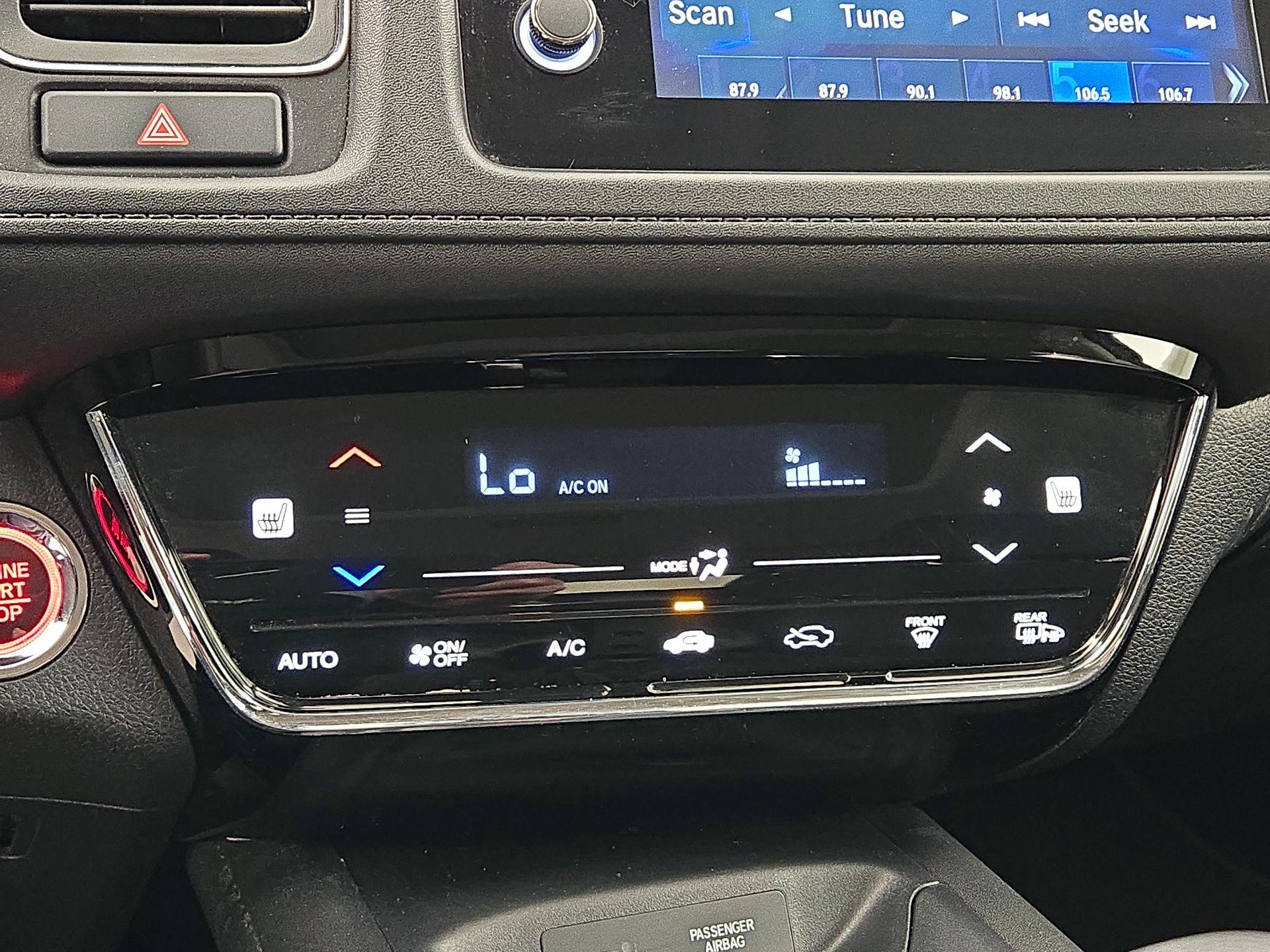 Thumbnail: 2019 Honda HR-V - 16