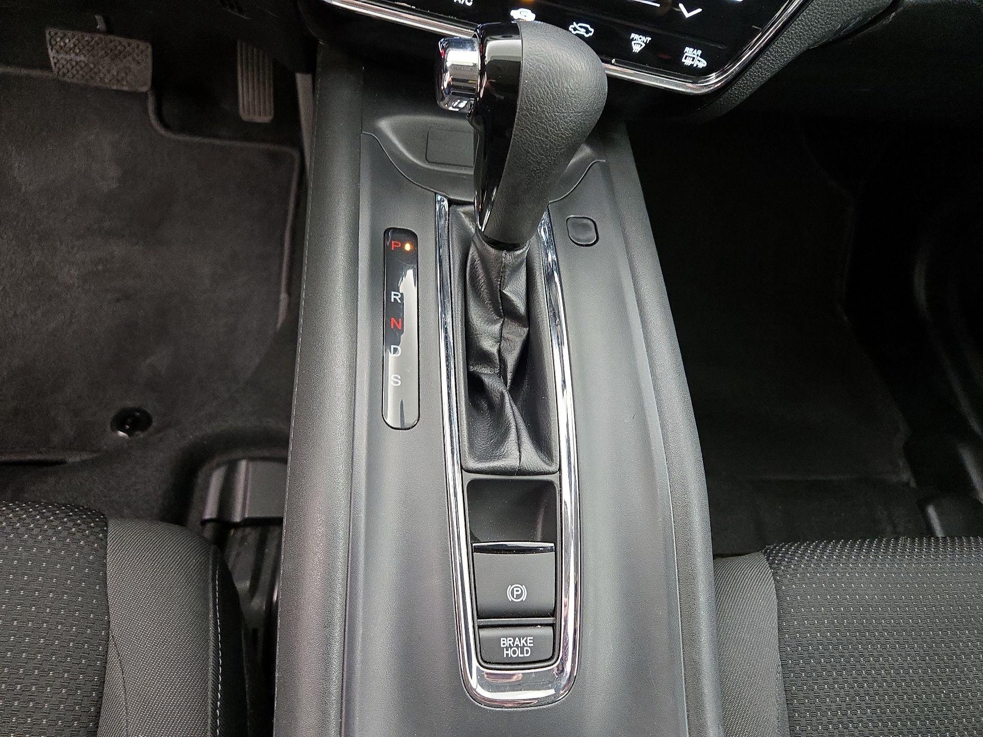 Thumbnail: 2019 Honda HR-V - 17