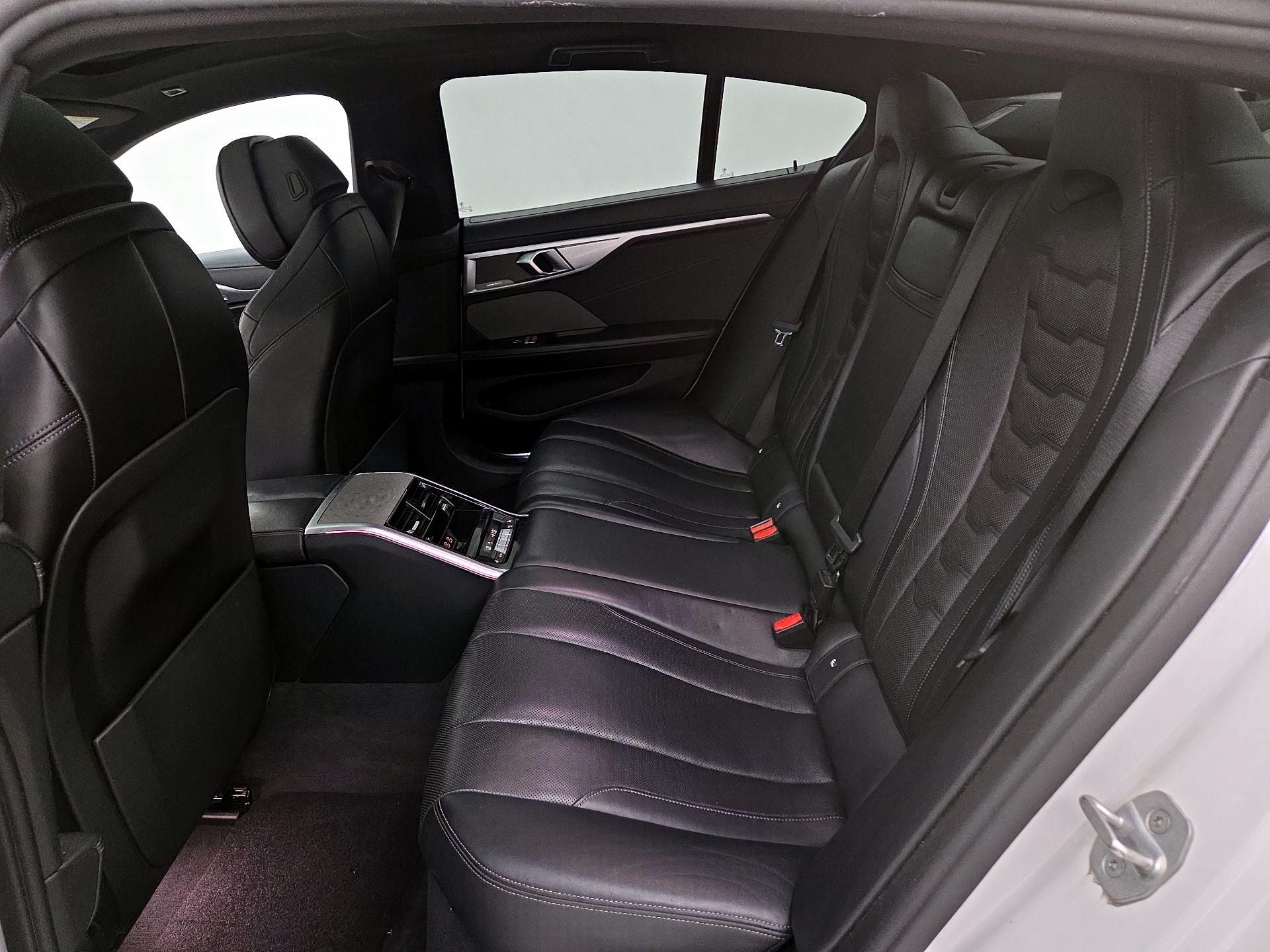 Thumbnail: 2021 BMW 8 Series - 20