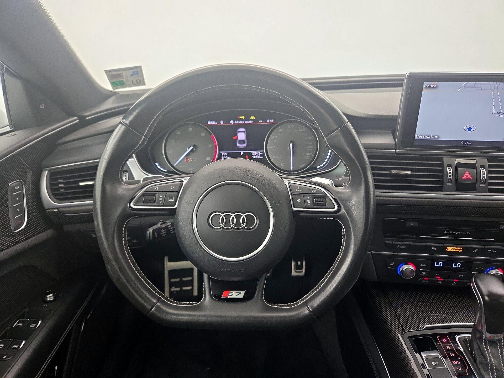 Thumbnail: 2017 Audi S7 - 10