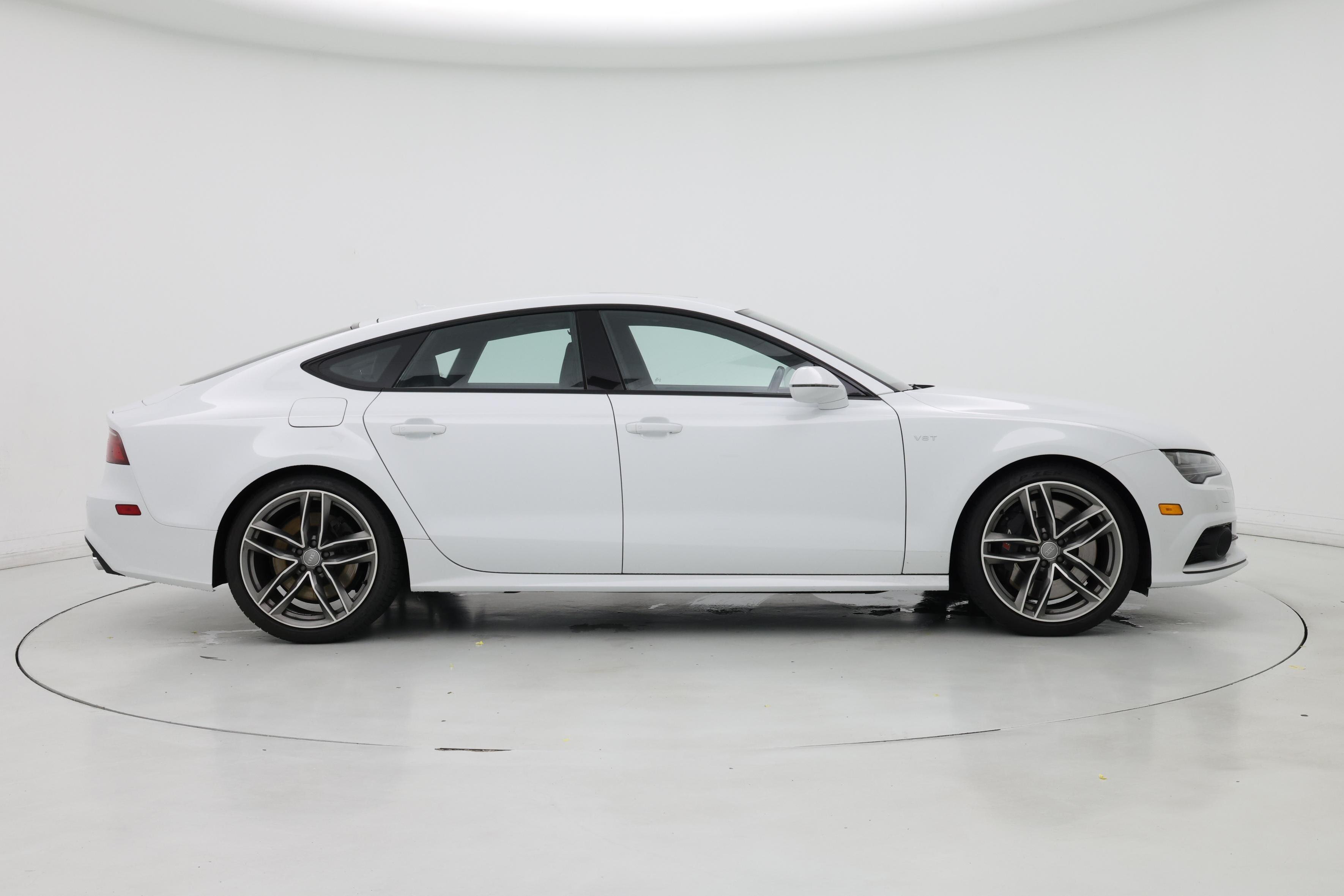 Thumbnail: 2017 Audi S7 - 7