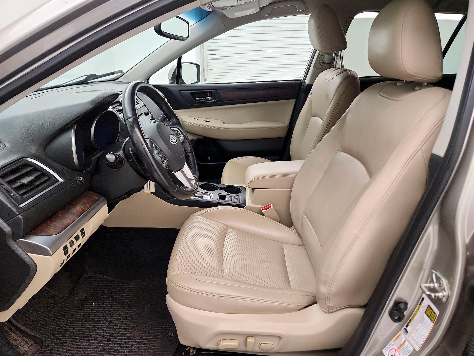 Thumbnail: 2015 Subaru Outback - 11