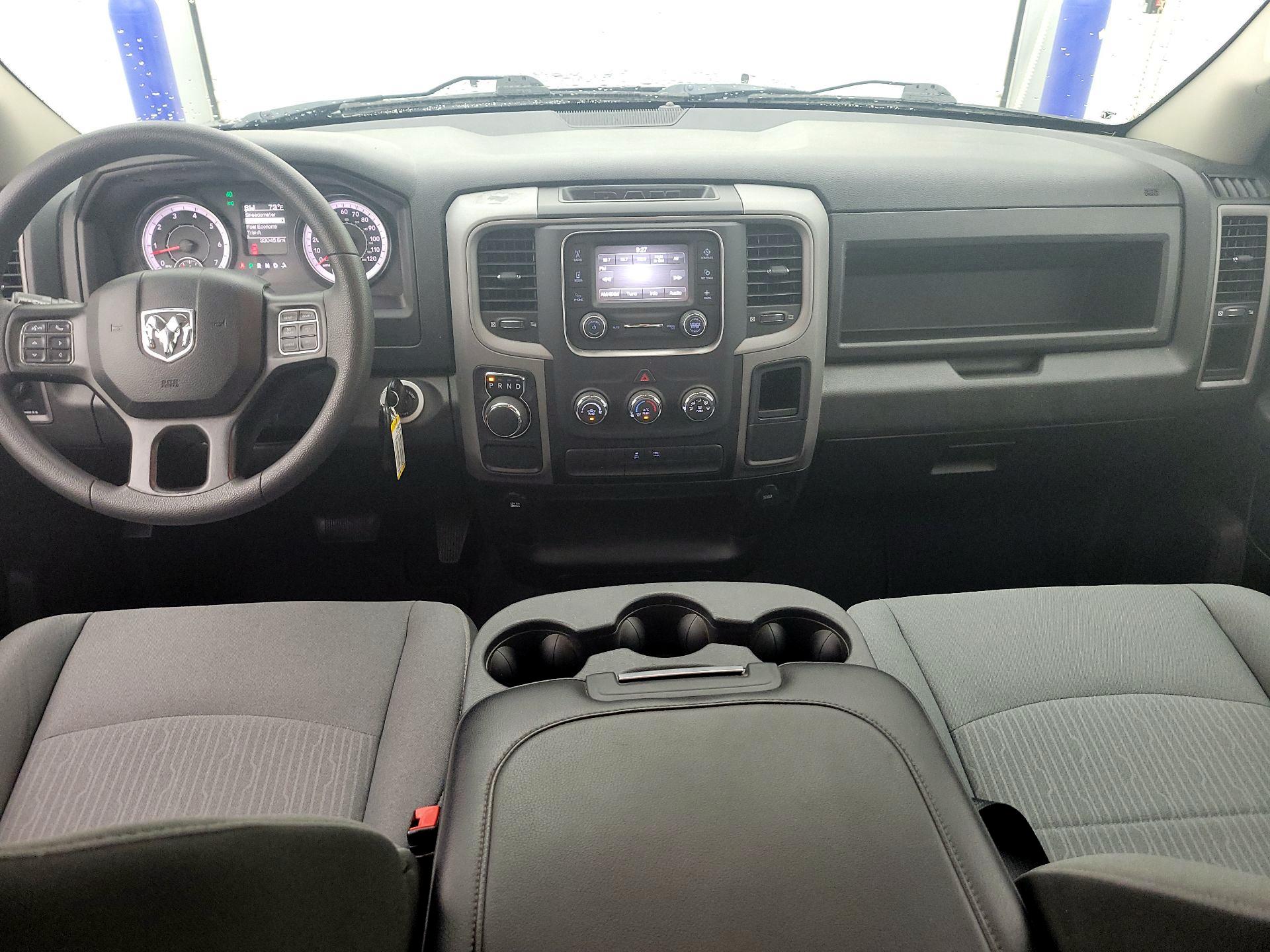 Thumbnail: 2021 RAM 1500 Classic - 9