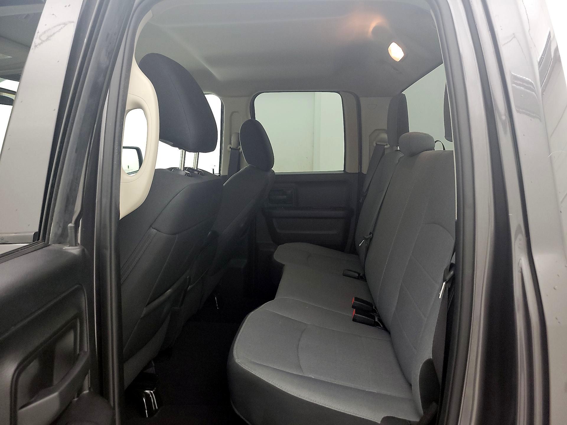 Thumbnail: 2021 RAM 1500 Classic - 18