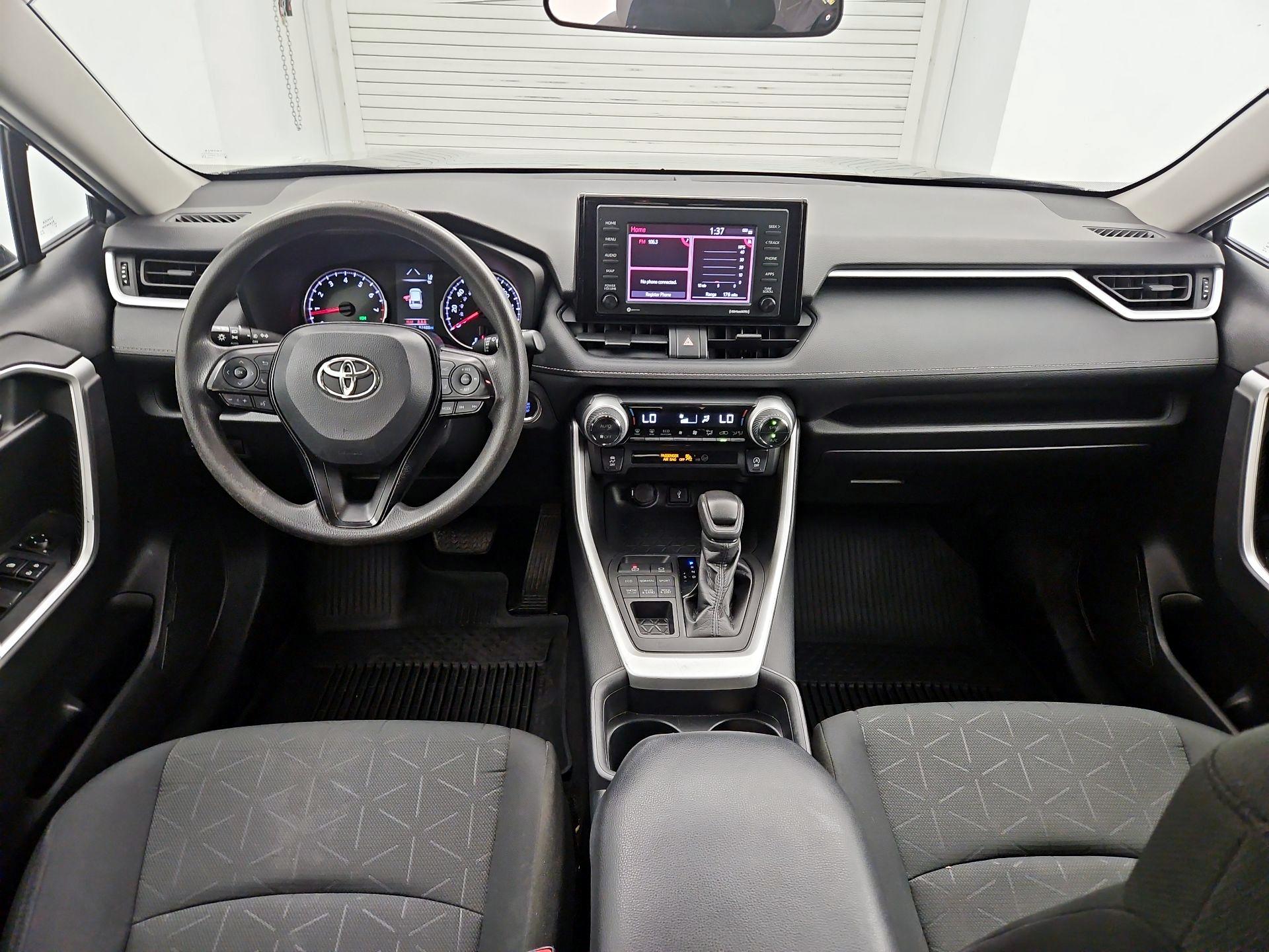 Thumbnail: 2021 Toyota RAV4 - 9